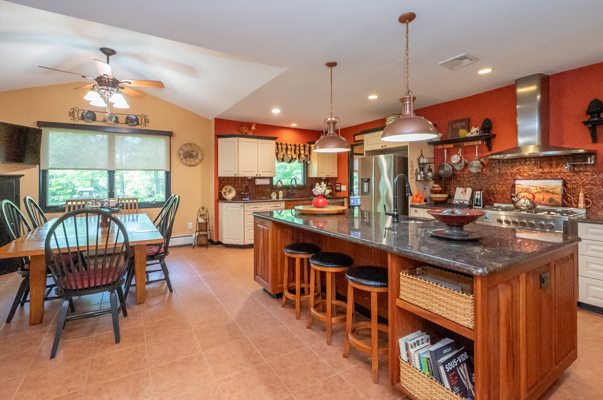 East Brunswick, New Jersey, 08816, United States, 3 Bedrooms Bedrooms, ,3 BathroomsBathrooms,Residential,For Sale,1924210