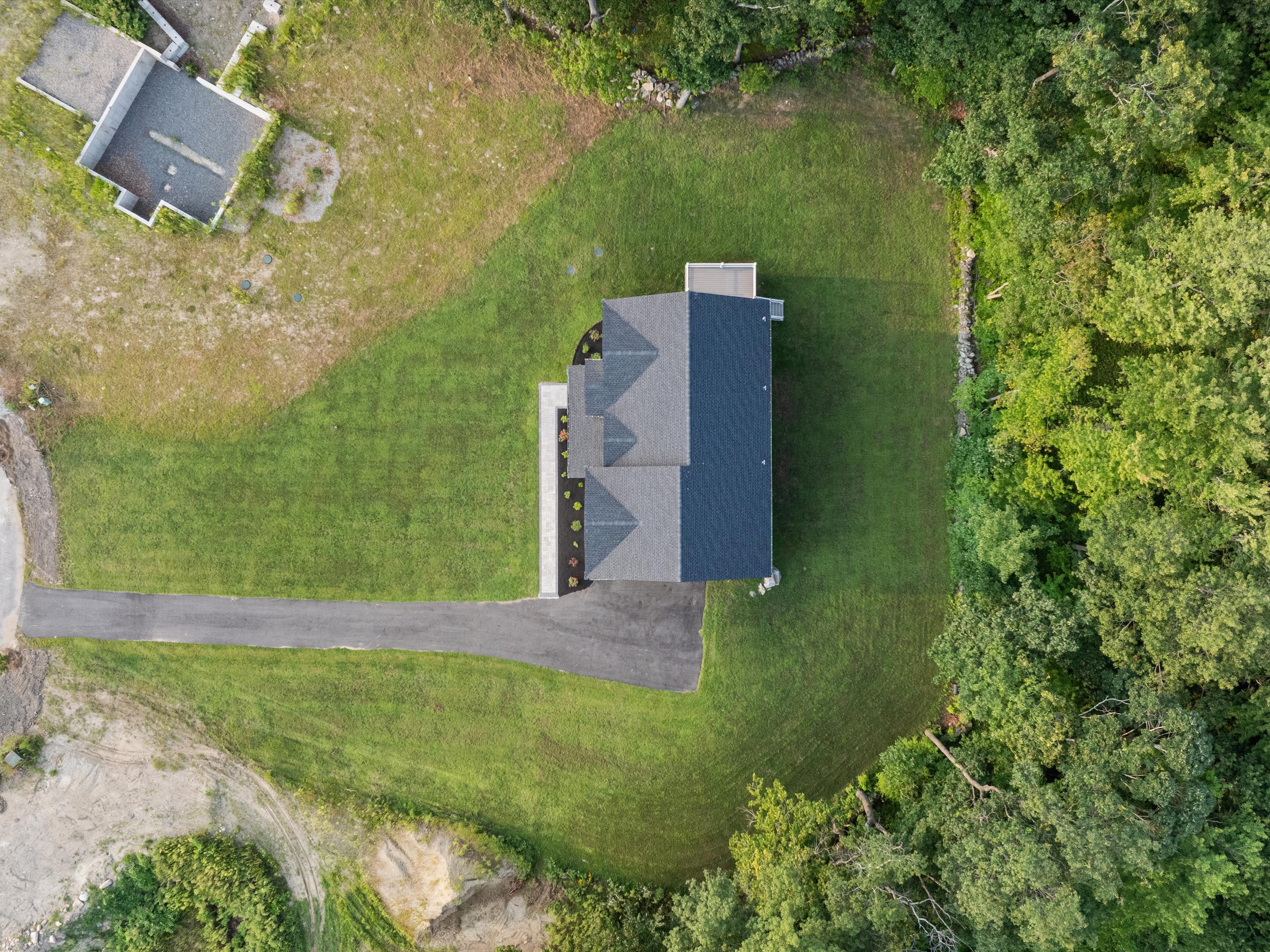  10 Falcon Drive, Shrewsbury, MA 01545 - 物件實景
