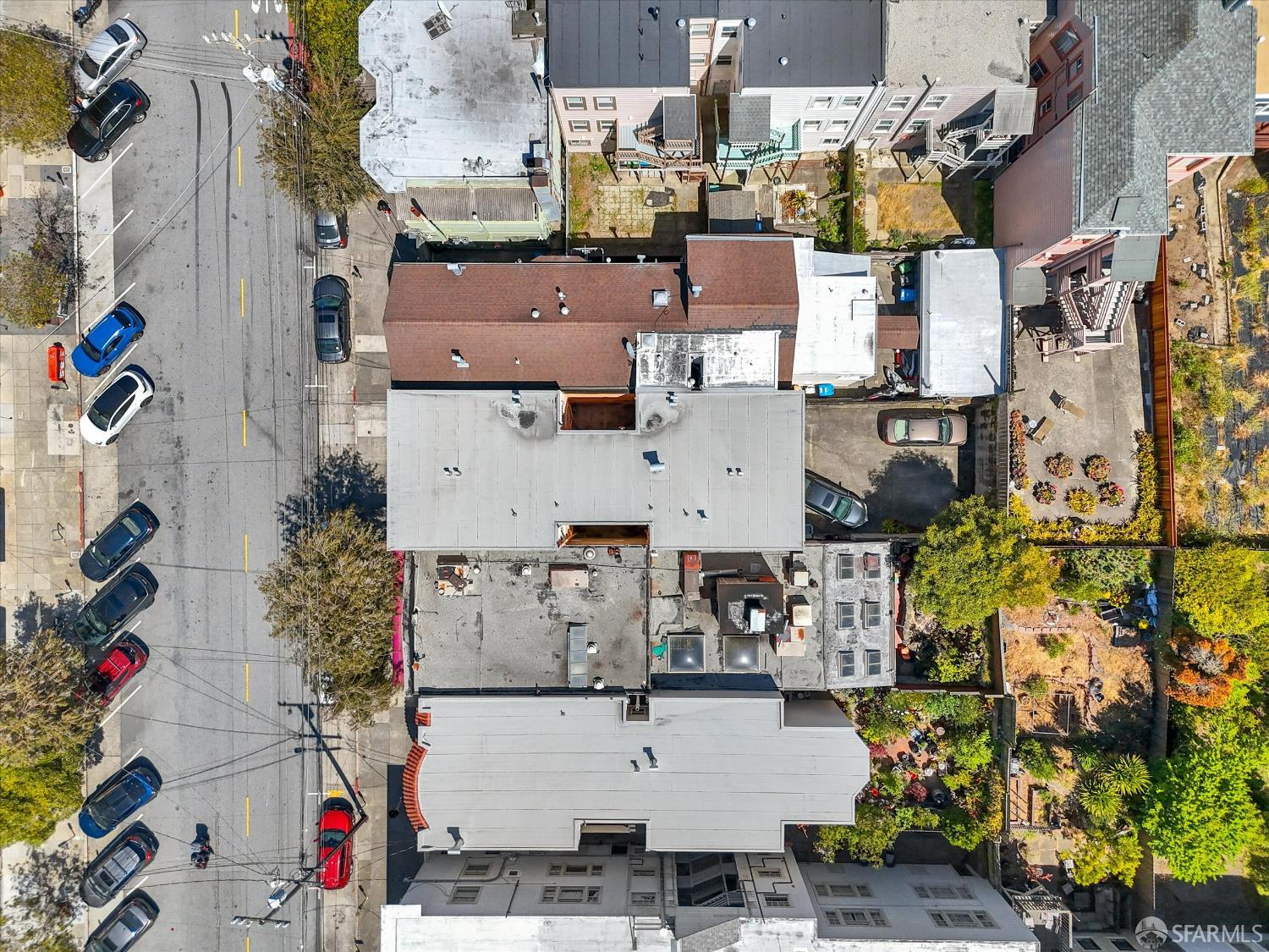 San Francisco, California, 94121, United States, 4 Bedrooms Bedrooms, ,4 BathroomsBathrooms,Residential,For Sale,1838110
