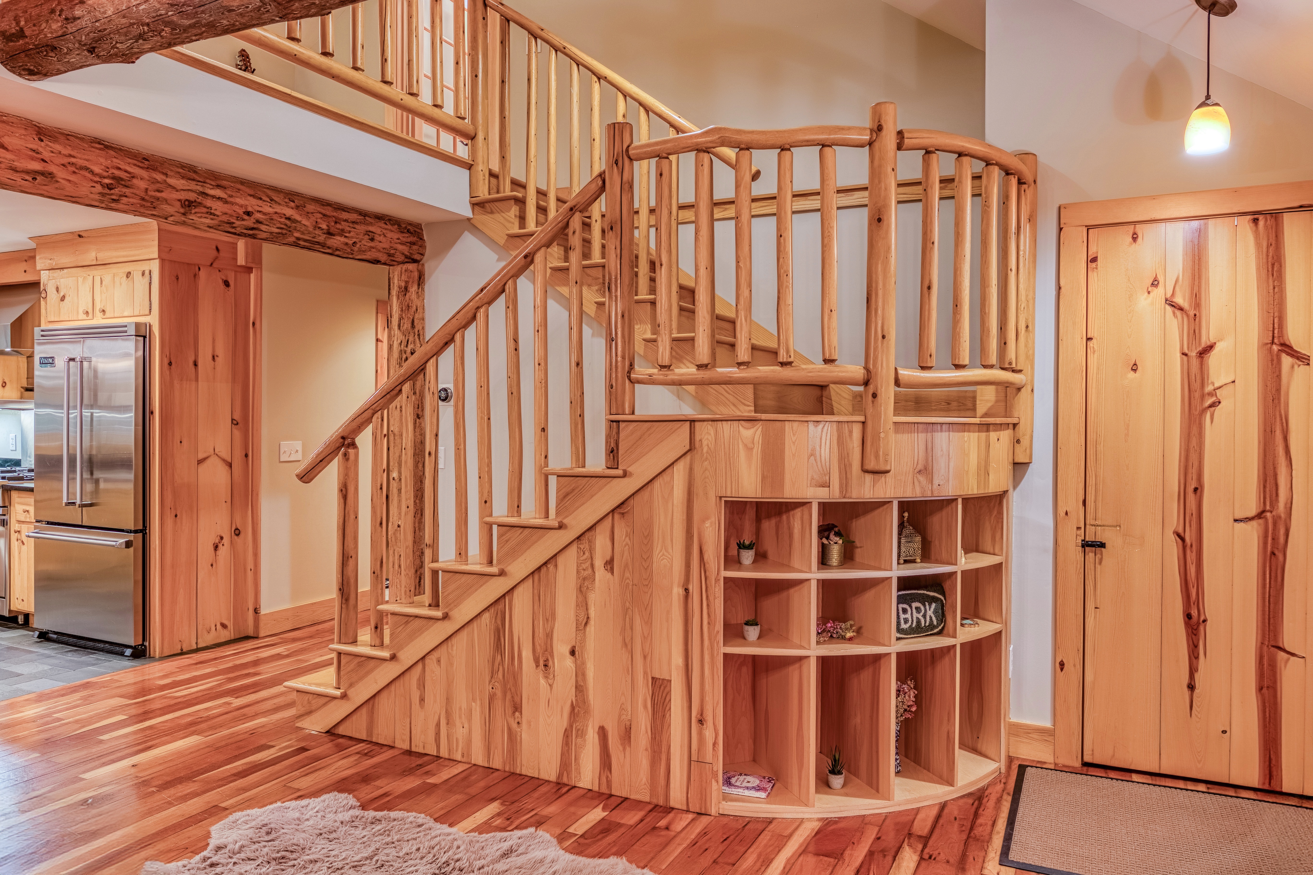  Extraordinary, Inside and Out. - 物件實景