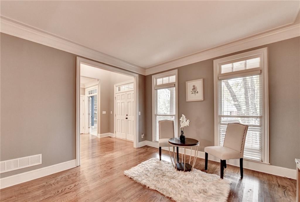 Canton, Georgia, 30115, United States, 6 Bedrooms Bedrooms, ,5 BathroomsBathrooms,Residential,For Sale,1975820