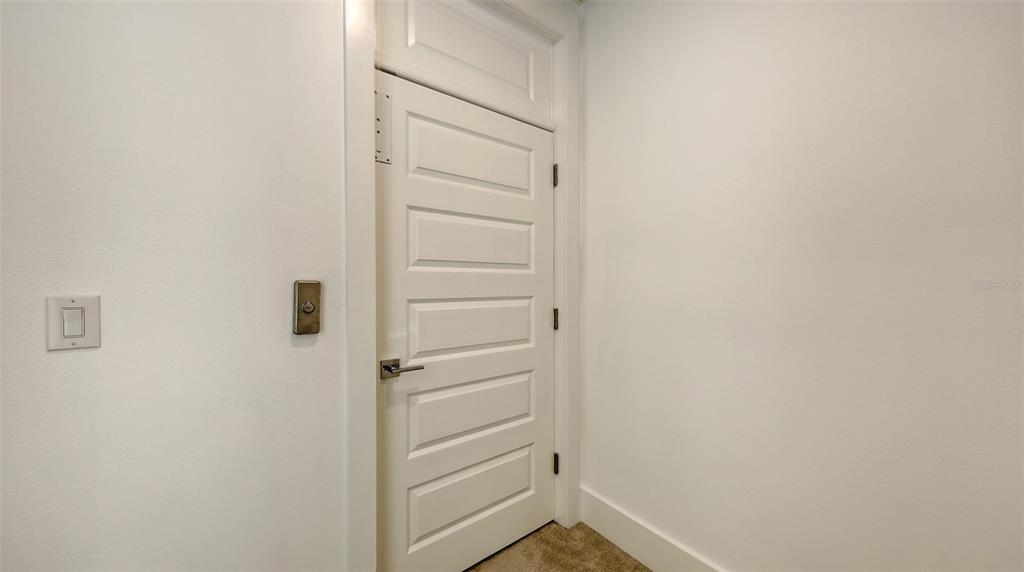 Sarasota, Florida, 34236, United States, 3 Bedrooms Bedrooms, ,4 BathroomsBathrooms,Residential,For Sale,1986560