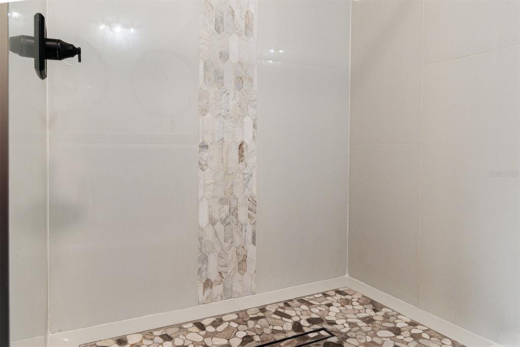 Lake Mary, Florida, 32746, United States, 5 Bedrooms Bedrooms, ,4 BathroomsBathrooms,Residential,For Sale,2003020