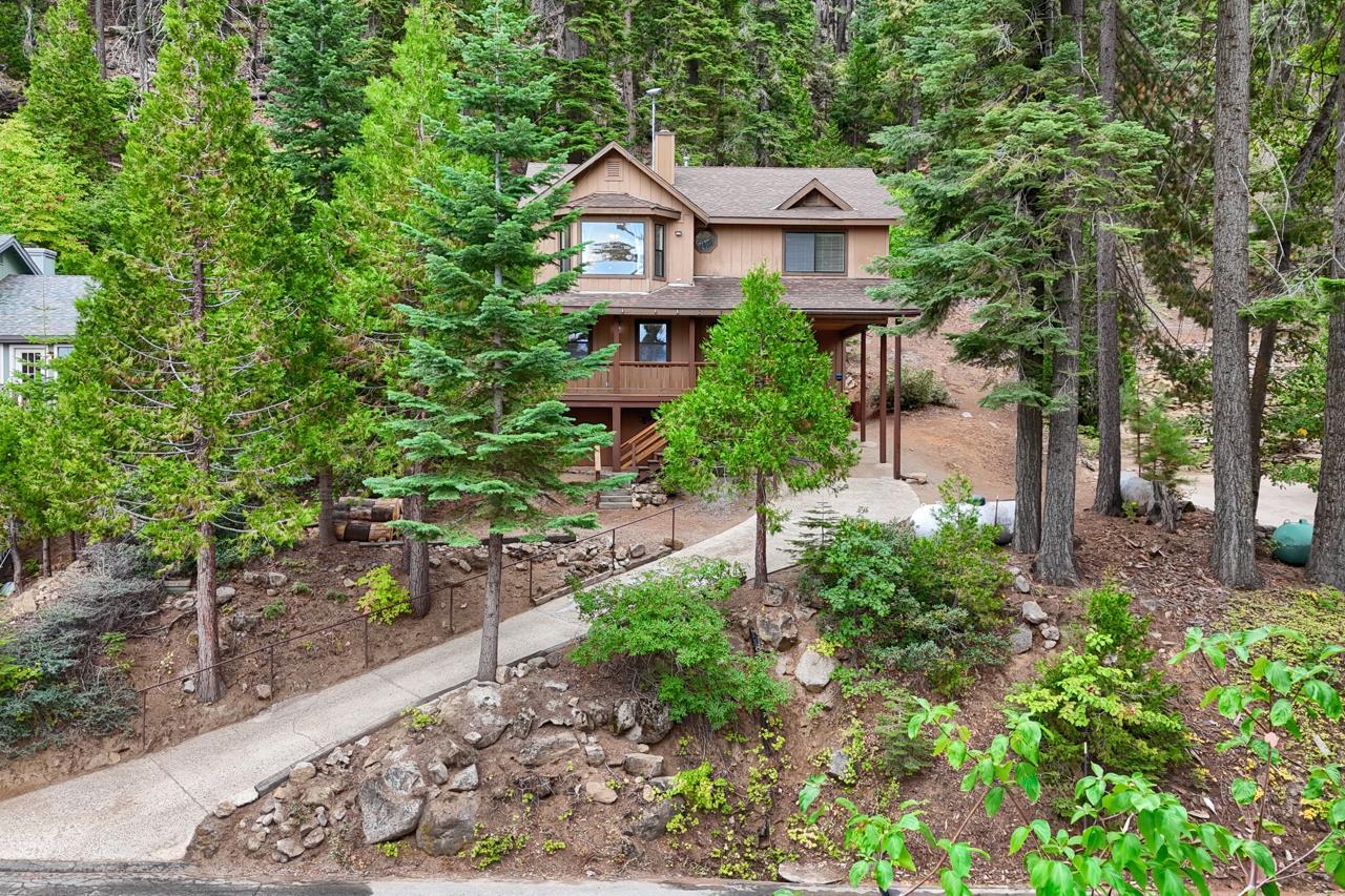 Yosemite, California, 95389, United States, 4 Bedrooms Bedrooms, ,2 BathroomsBathrooms,Residential,For Sale,1980100