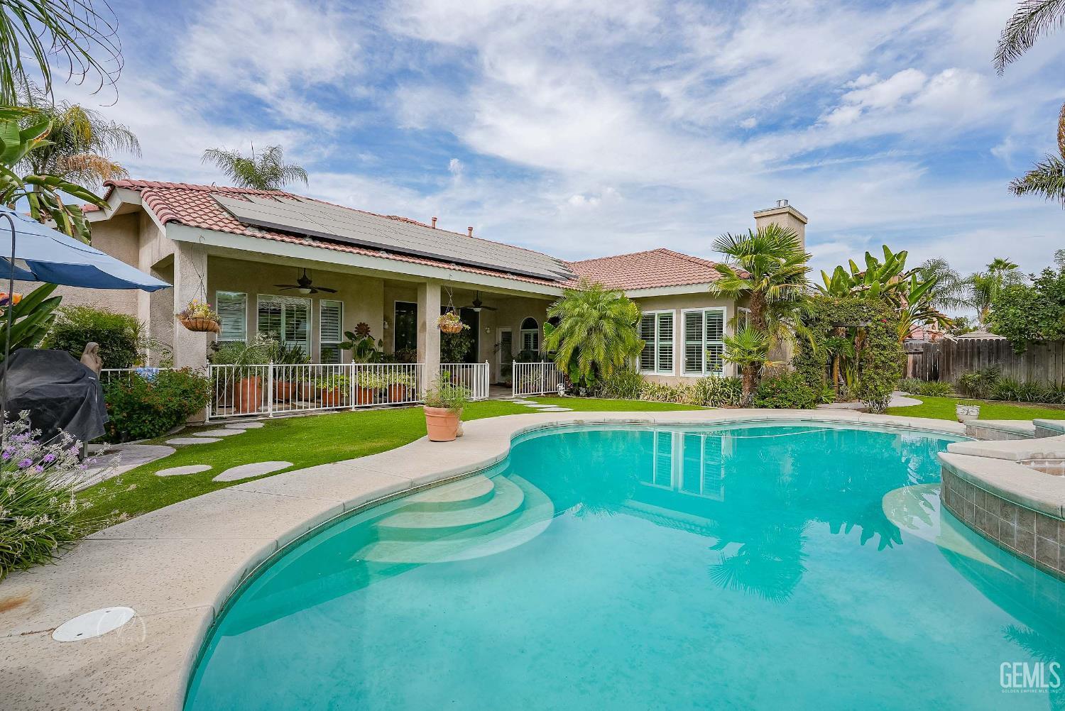 Bakersfield, California, 93314, United States, 5 Bedrooms Bedrooms, ,3 BathroomsBathrooms,Residential,For Sale,1974867