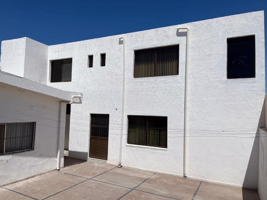 Rio Volga, Torreón, Coahuila de Zaragoza, 27010, Mexico, 5 Bedrooms Bedrooms, ,3 BathroomsBathrooms,Residential,For Sale,Rio Volga,1588778