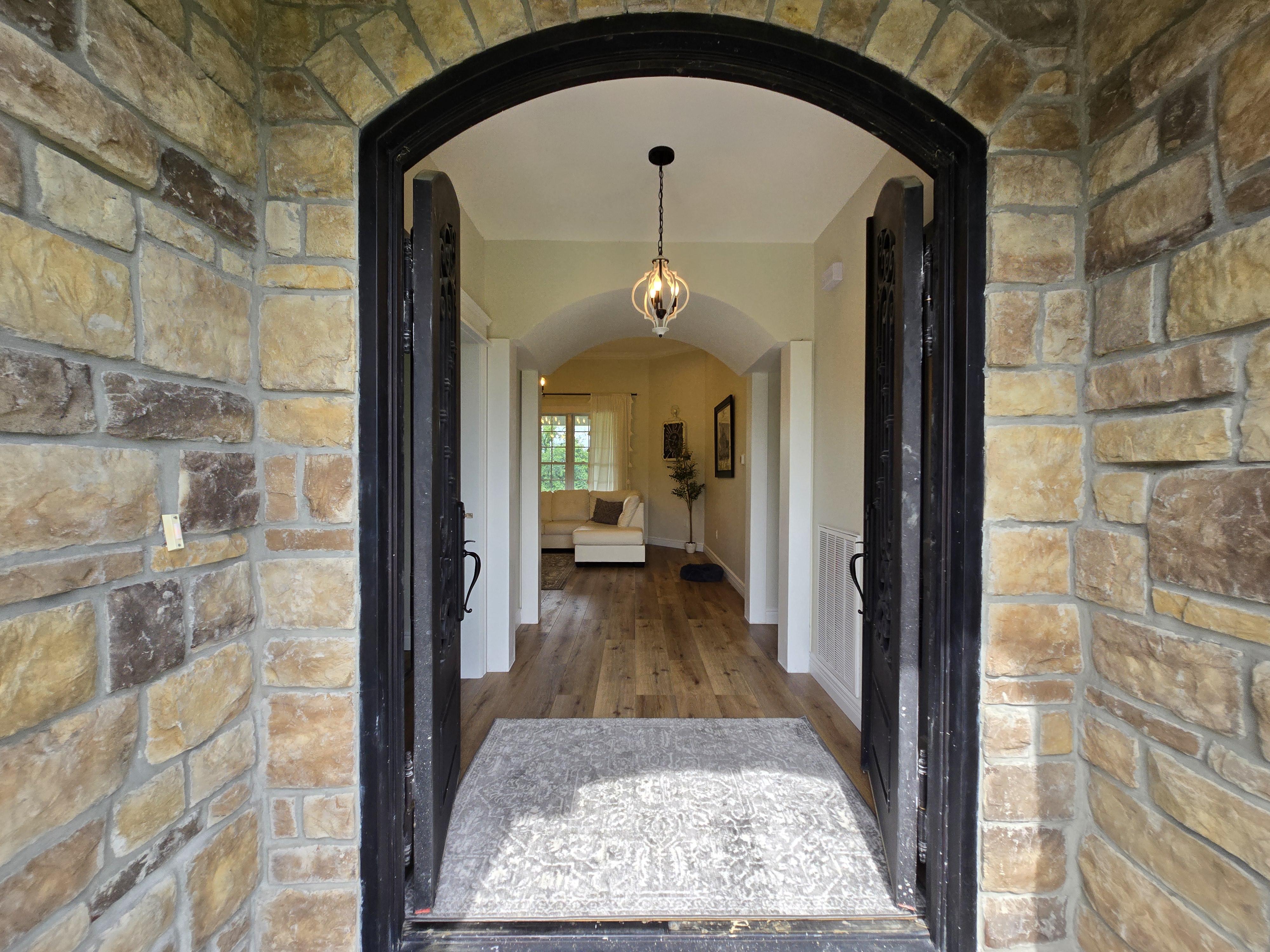 Harrogate, Tennessee, 37752, United States, 3 Bedrooms Bedrooms, ,2 BathroomsBathrooms,Residential,For Sale,1982987