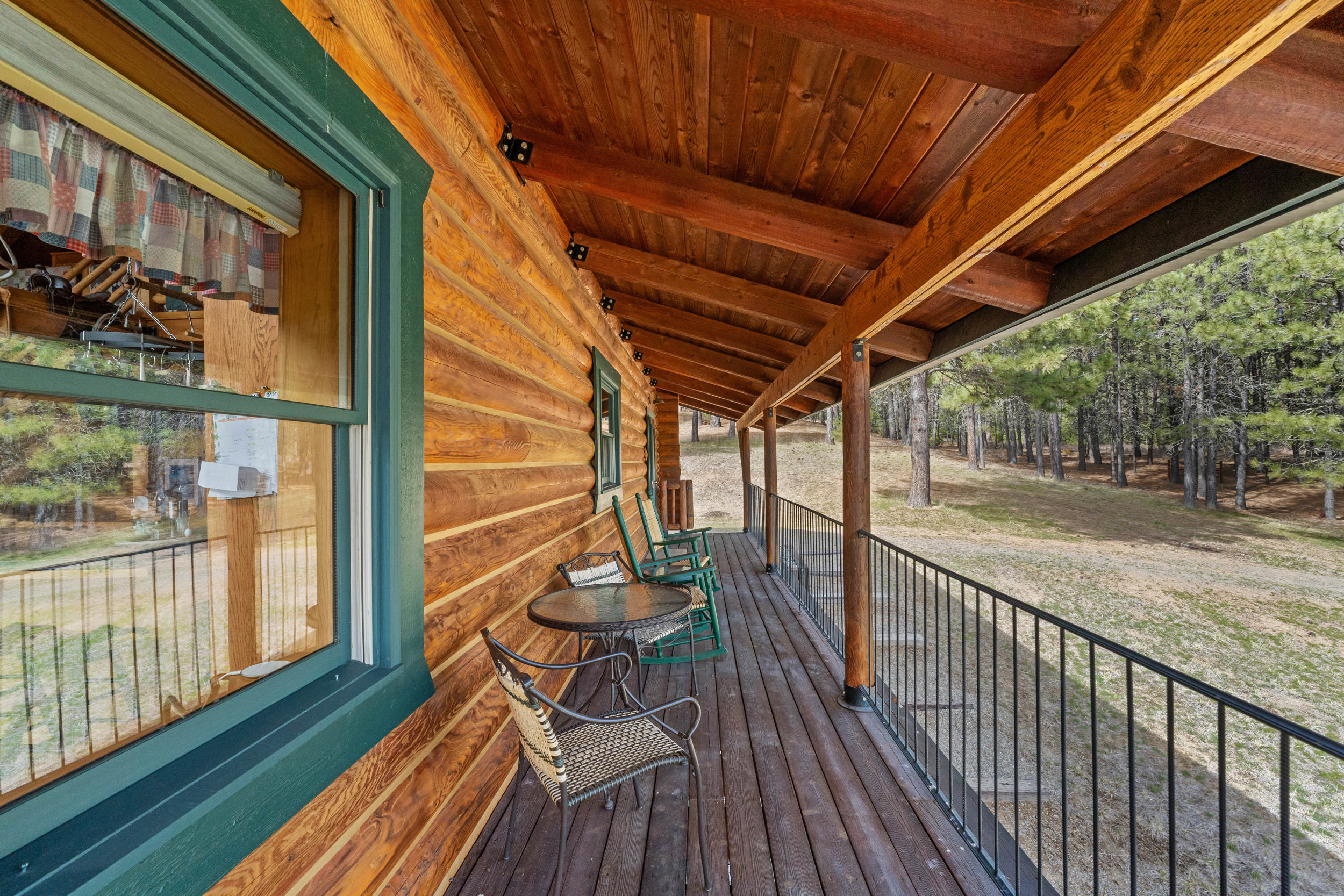 Colville, Washington, 99114, United States, 2 Bedrooms Bedrooms, ,3 BathroomsBathrooms,Residential,For Sale,1763209