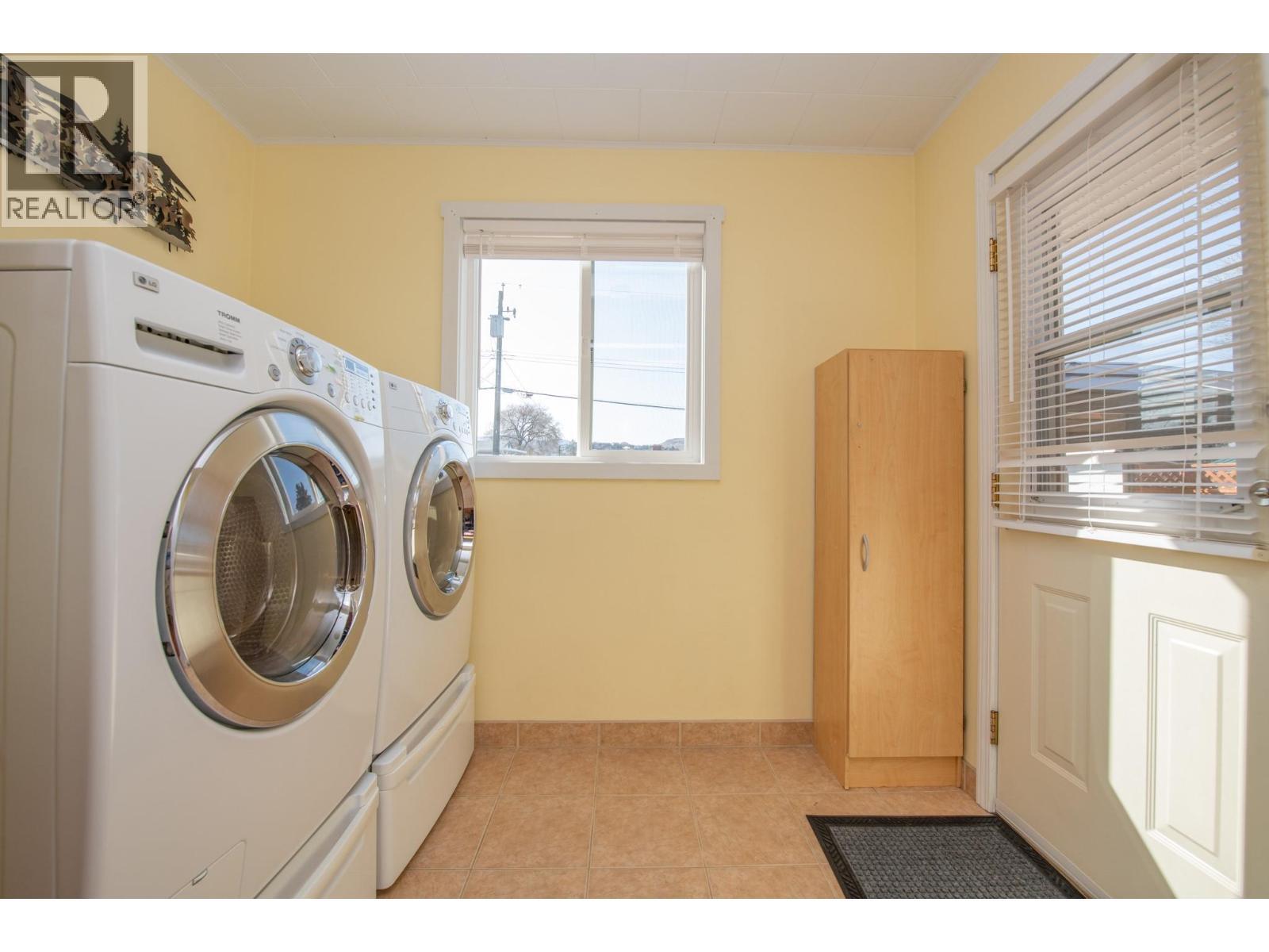 VERNON, British Columbia, V1T 1X5, CA, 2 Bedrooms Bedrooms, ,1 BathroomBathrooms,Residential,For Sale,1950987