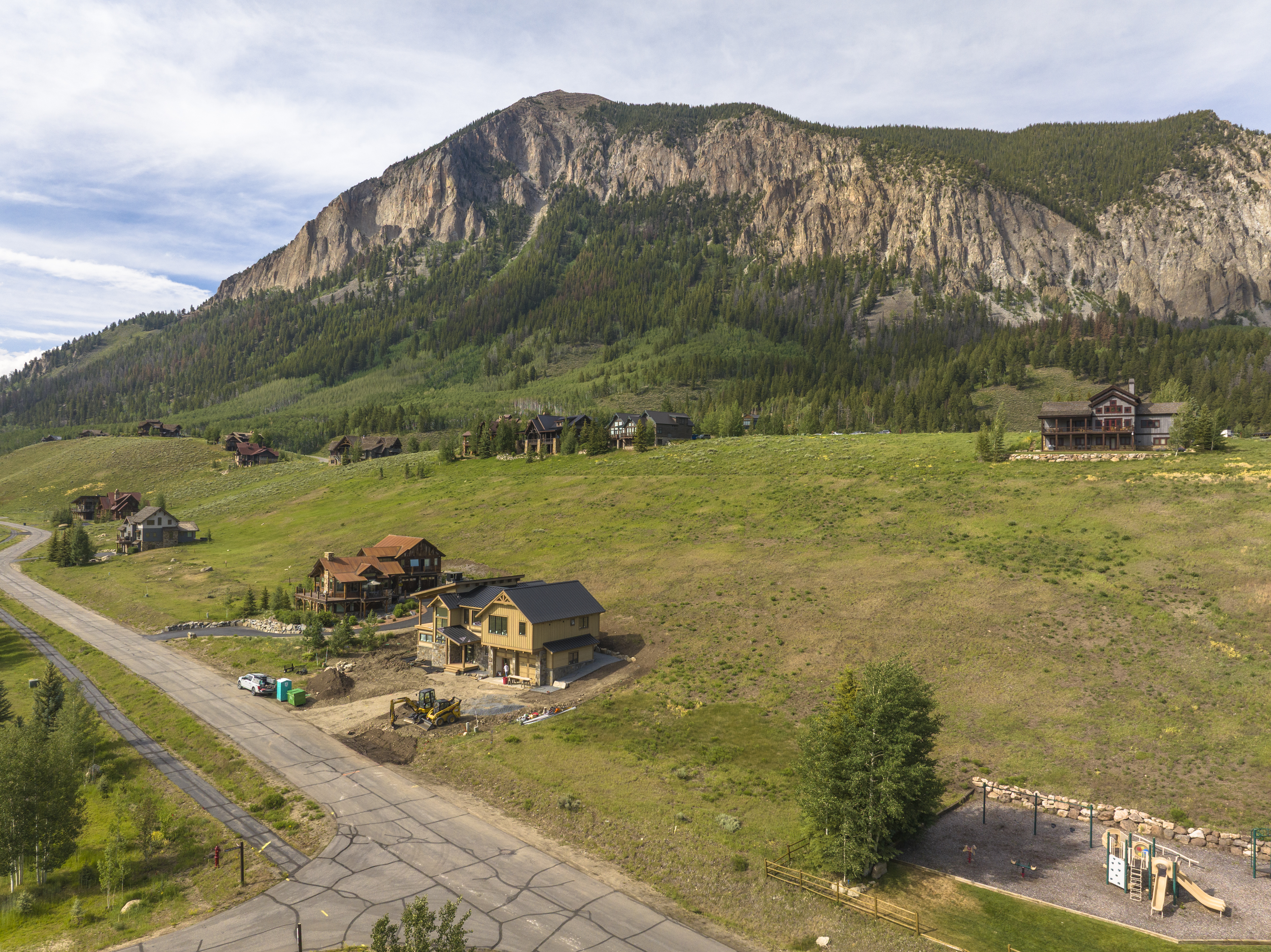  400 Country Club Drive, Crested Butte, CO, 81224 - 物件實景