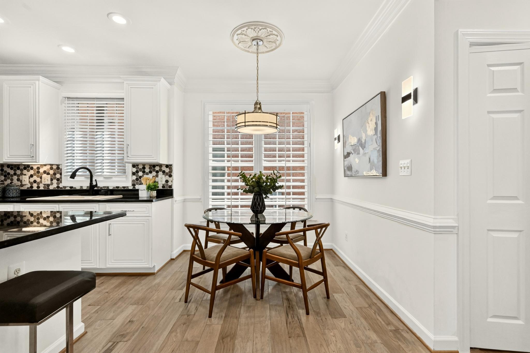  3860 Farrcroft Drive, Fairfax, VA, 22030 - 物件實景