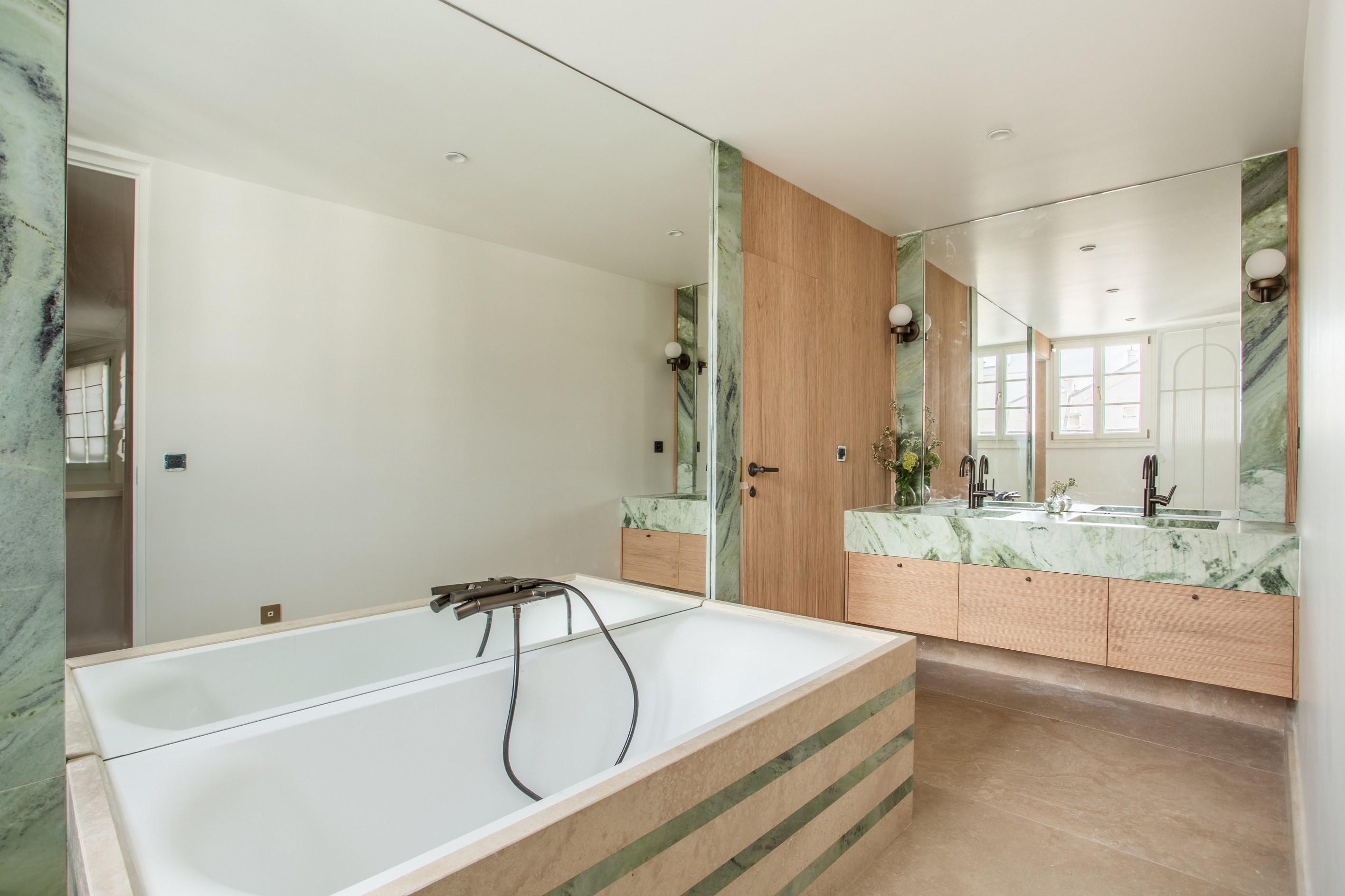  Renovated 2 bedroom apartment in Saint-Germain-des-Près - 物件實景