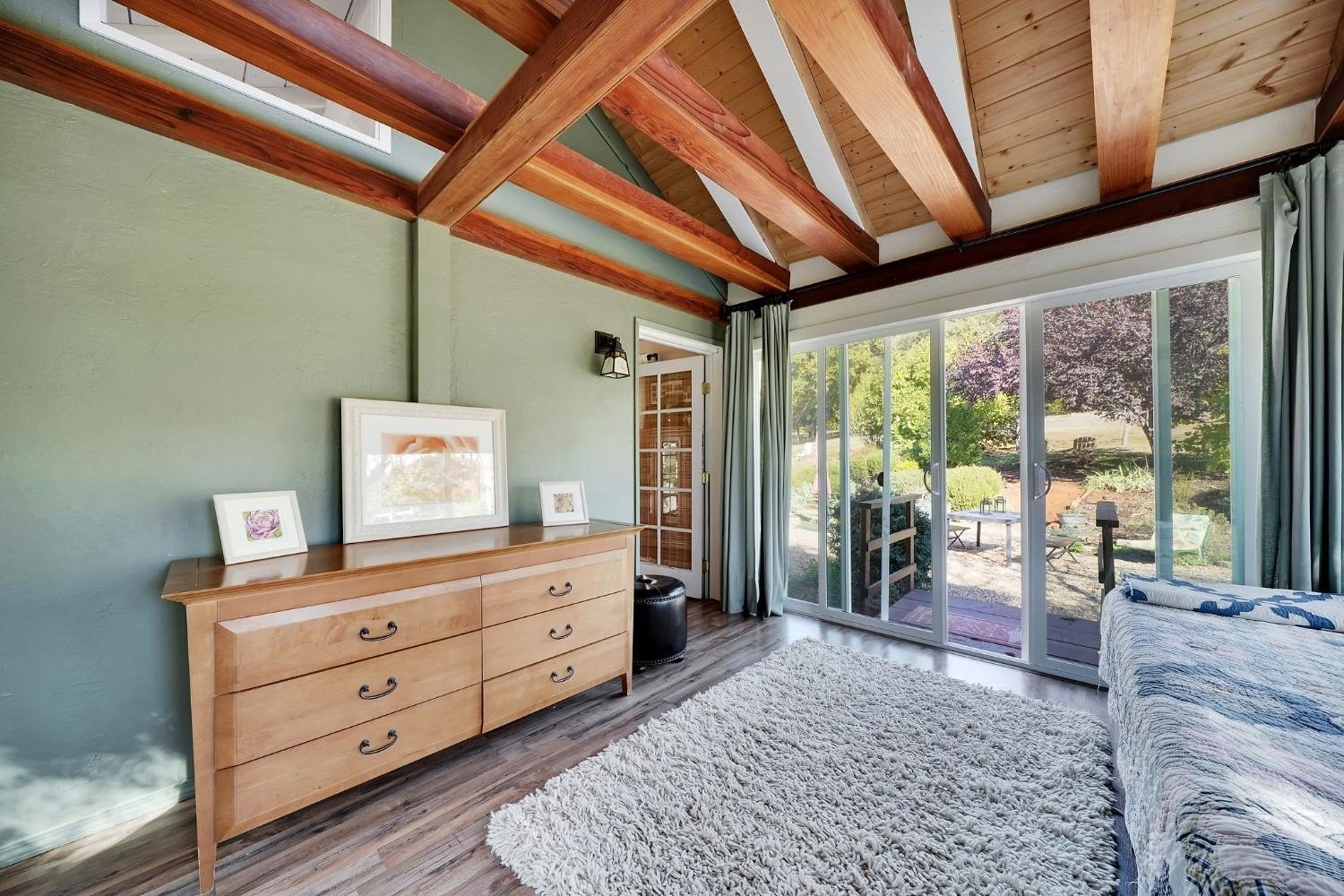 Mokelumne Hill, California, 95245, United States, 5 Bedrooms Bedrooms, ,3 BathroomsBathrooms,Residential,For Sale,1914362