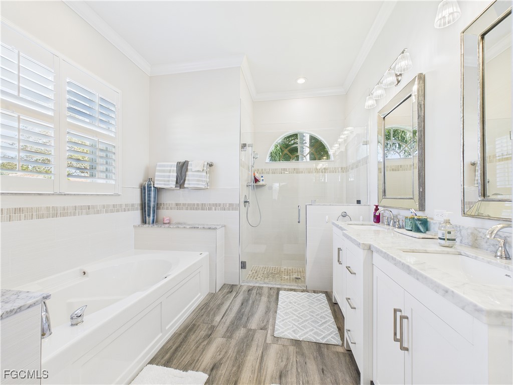 Fort Myers, Florida, 33908, United States, 4 Bedrooms Bedrooms, ,3 BathroomsBathrooms,Residential,For Sale,2006291