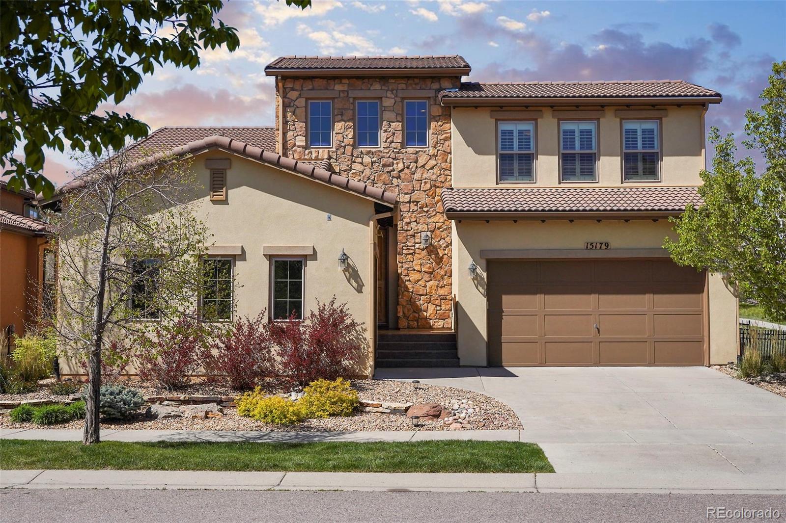 Lakewood, Colorado, 80228, United States, 4 Bedrooms Bedrooms, ,3 BathroomsBathrooms,Residential,For Sale,1791587