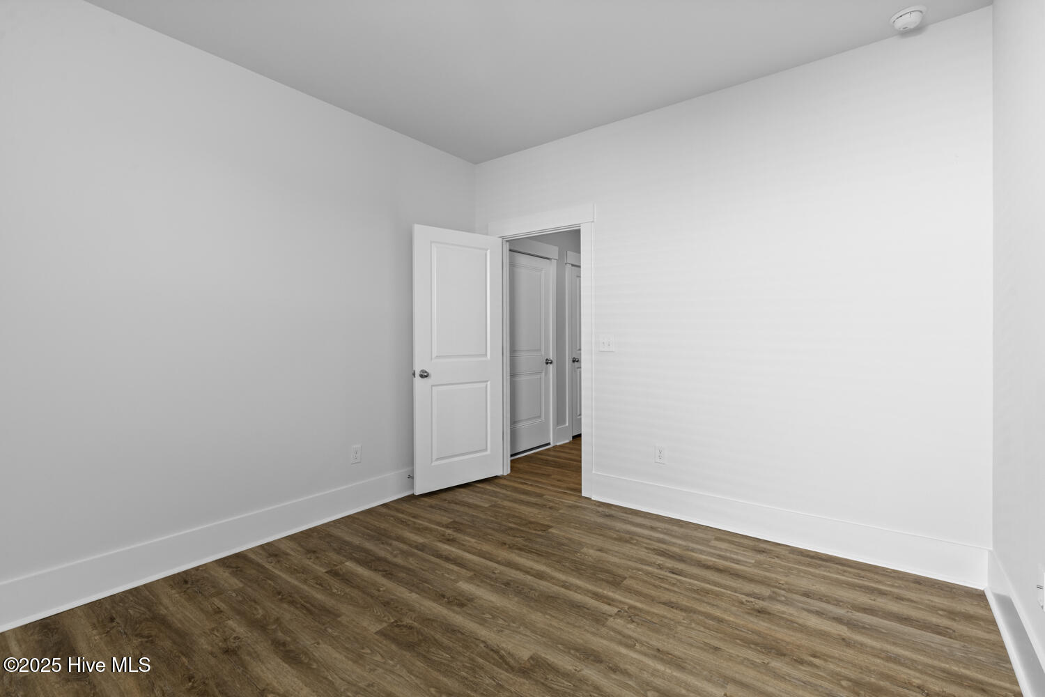 Surf City, North Carolina, 28445, United States, 4 Bedrooms Bedrooms, ,2 BathroomsBathrooms,Residential,For Sale,1987311