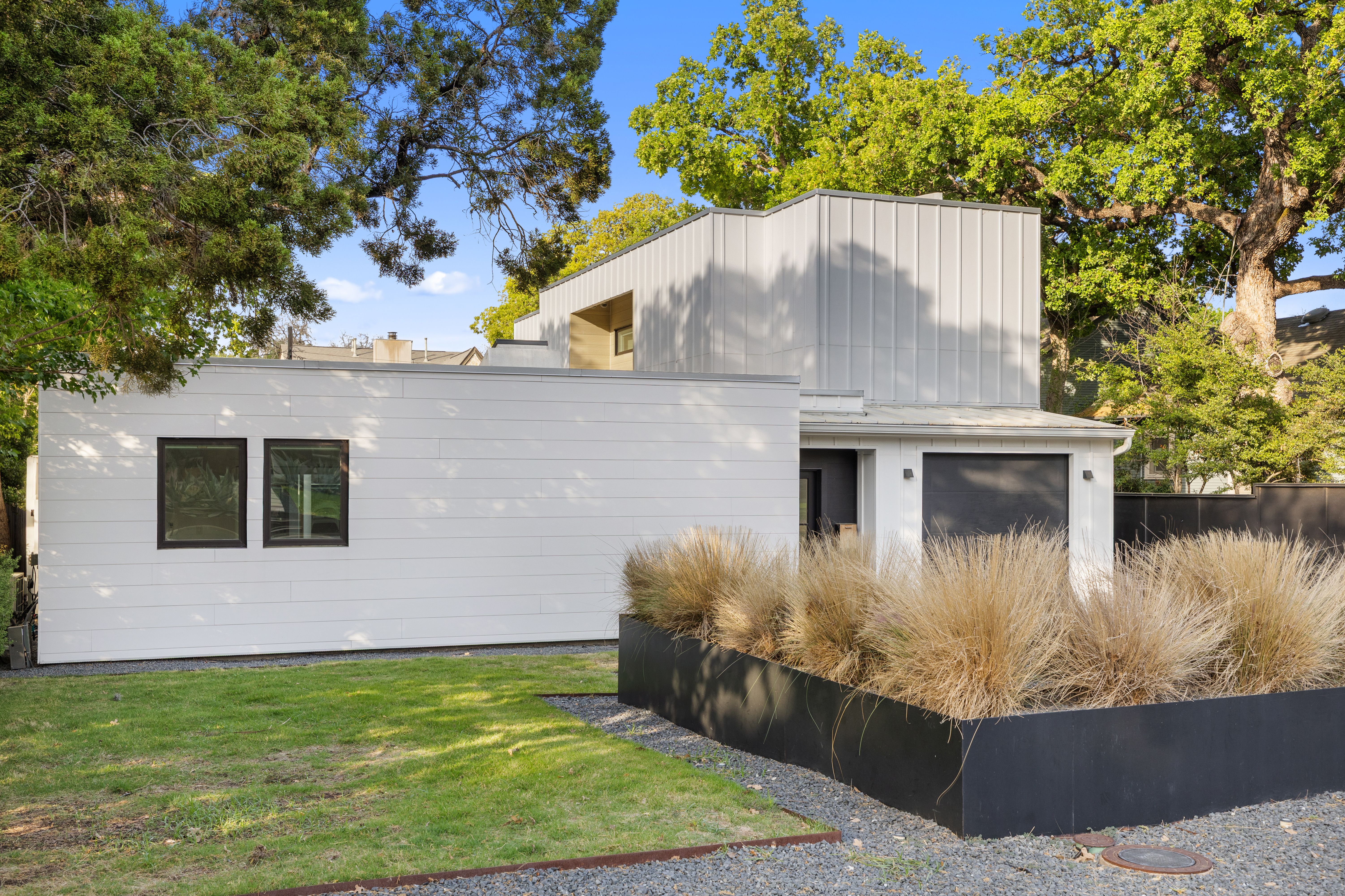  Bridle Path Modern - 物件實景