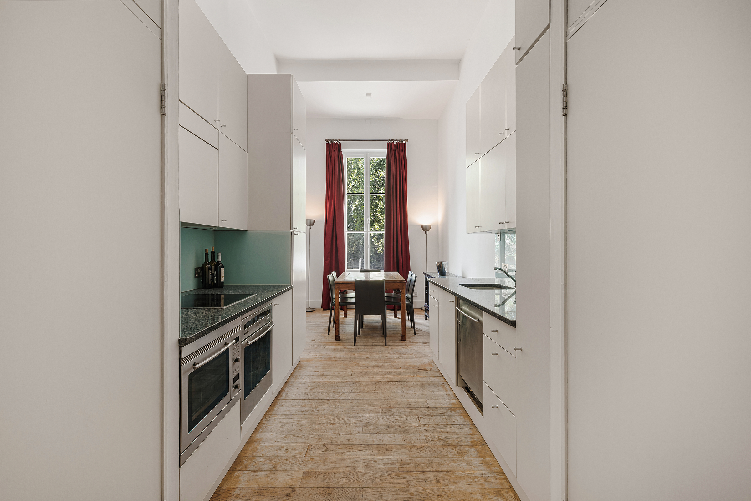  A Grand Lateral Apartment on Hyde Park Gardens - 物件實景
