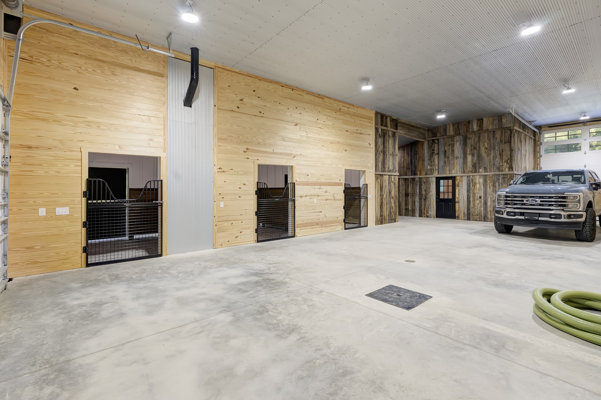  2133 Bear Creek Rd, Collinwood, TN, 38450 - 物件實景