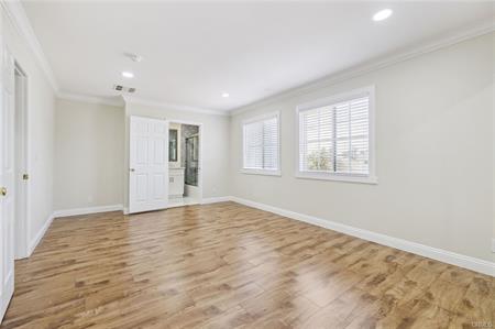 Los Angeles, California, 90016, United States, ,Residential,For Sale,1895088