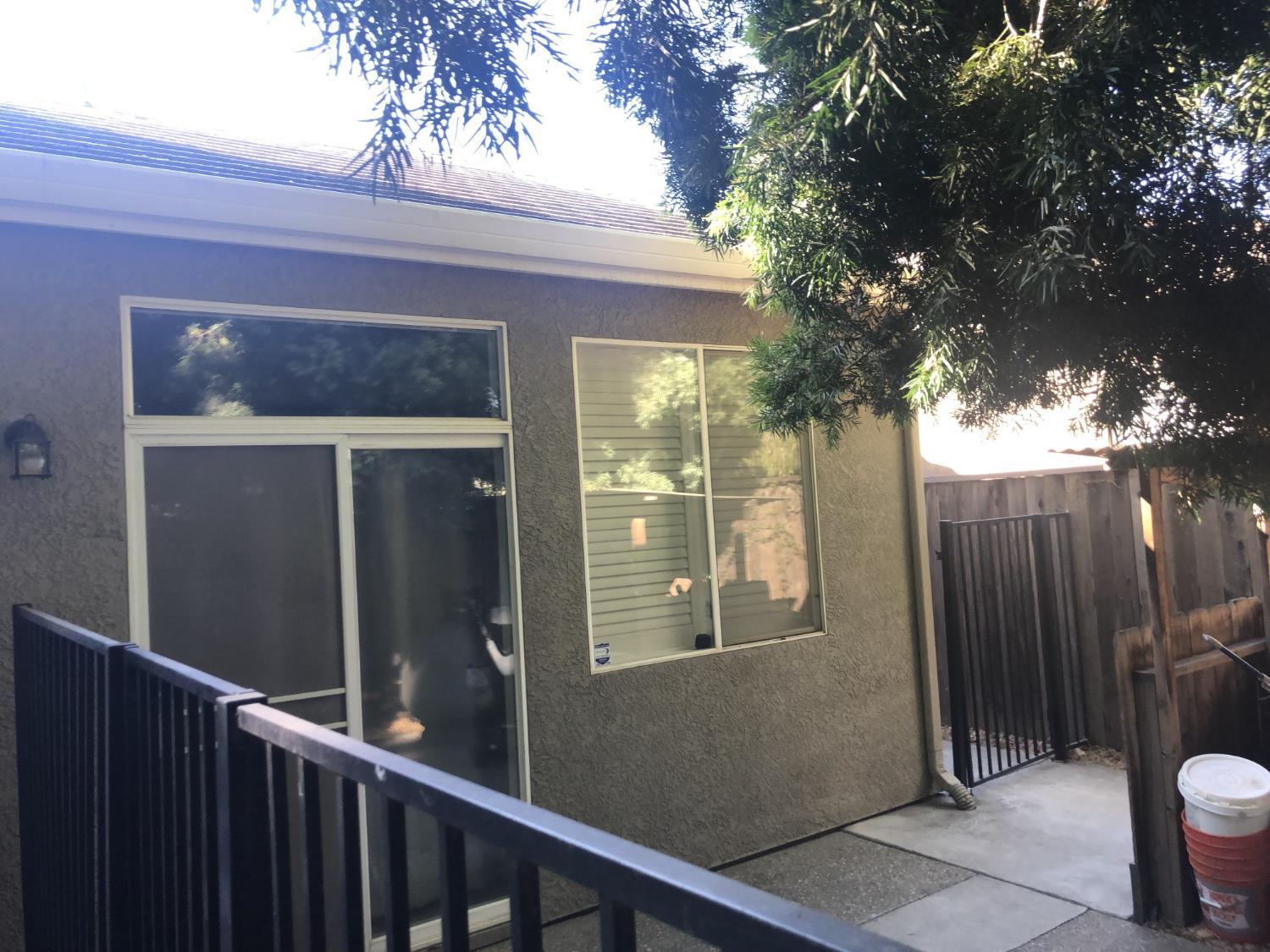 Stockton, California, 95209, United States, 4 Bedrooms Bedrooms, ,2 BathroomsBathrooms,Residential,For Sale,1977732