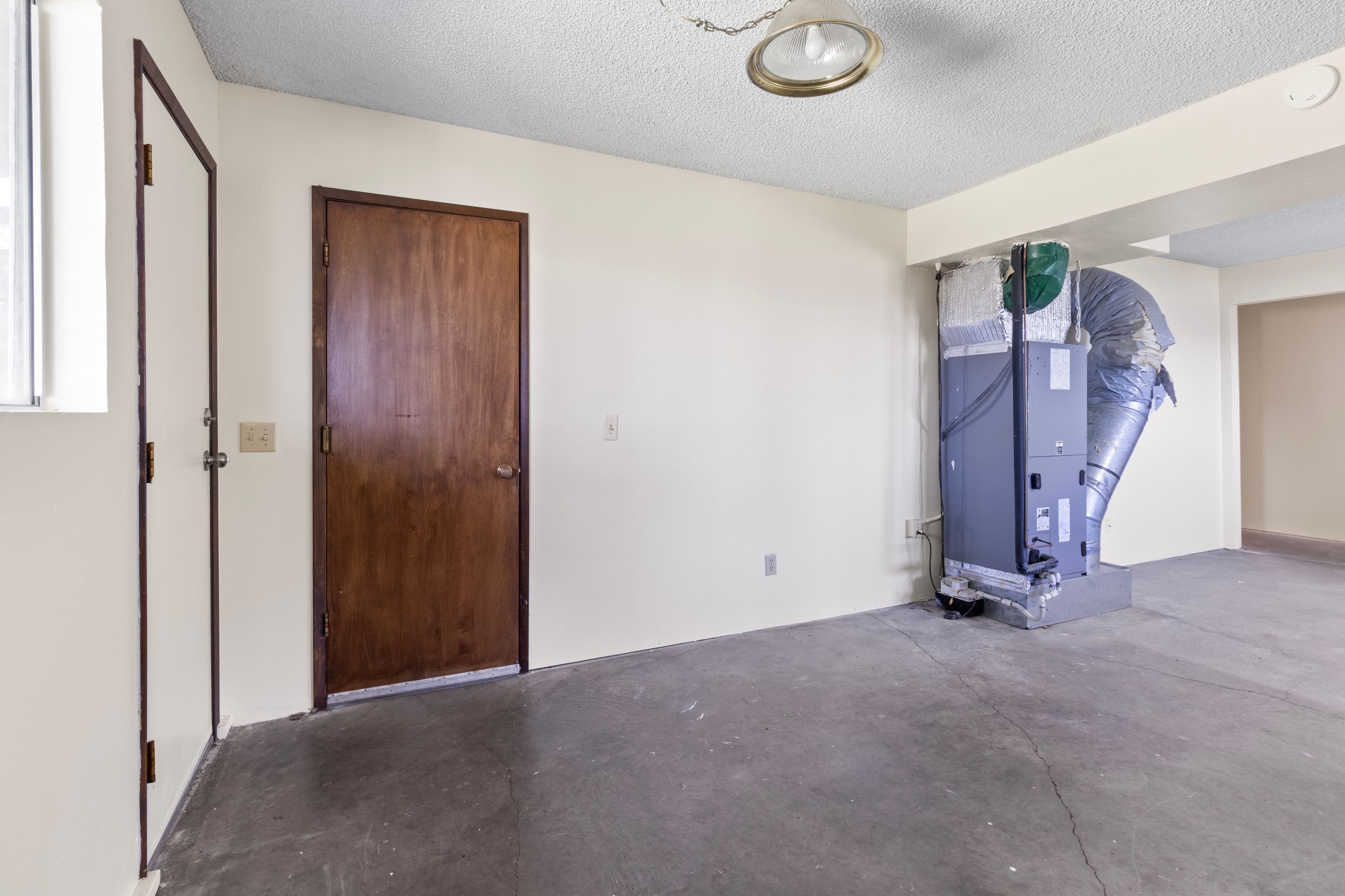  4805 Hawaina Way - 物件實景