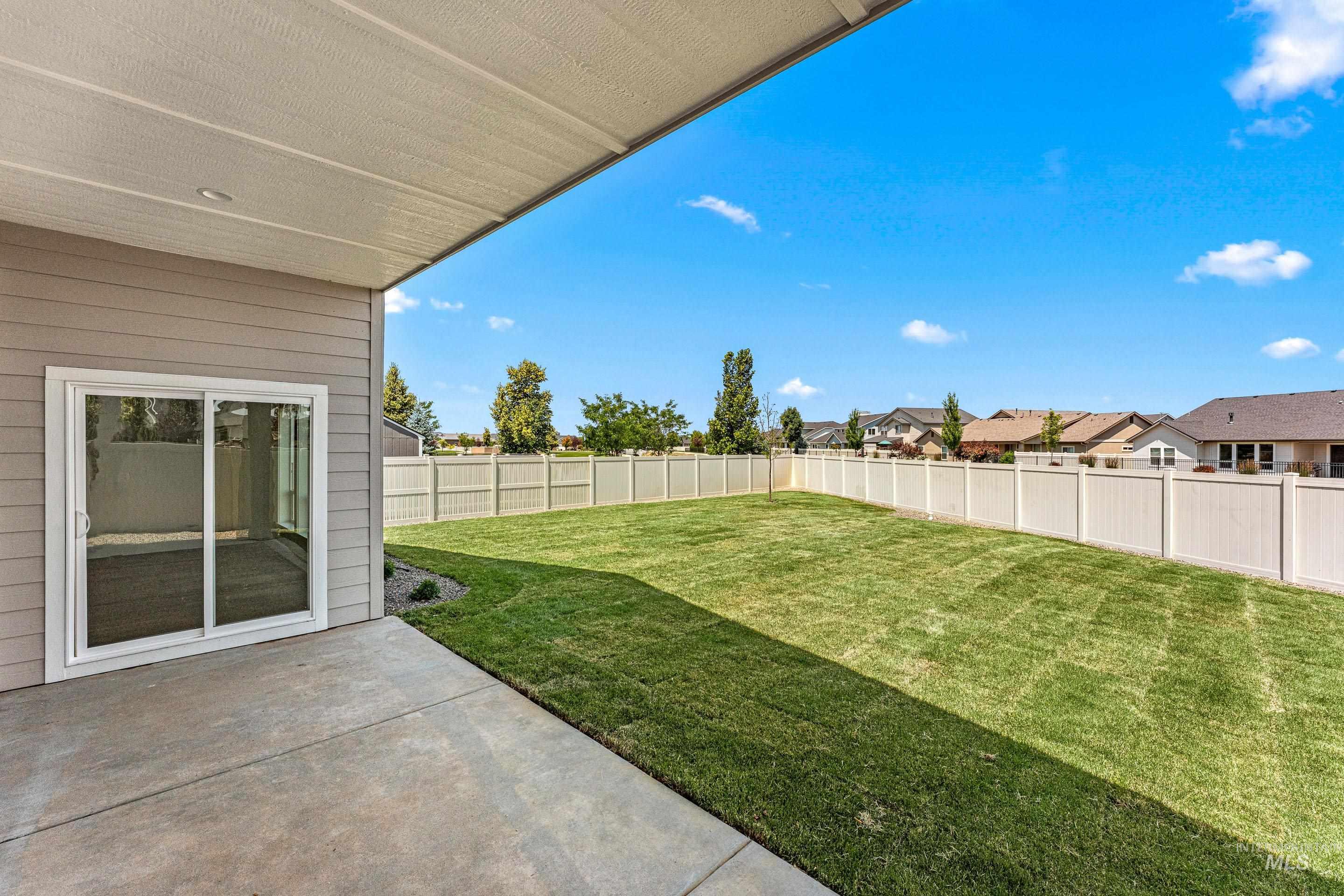 Boise, Idaho, 83716, United States, 3 Bedrooms Bedrooms, ,Residential,For Sale,1927423