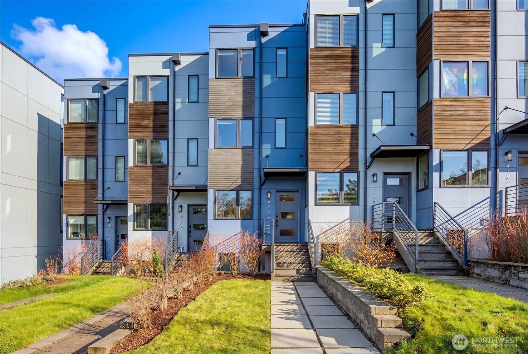 50th St, Seattle, WA 98105