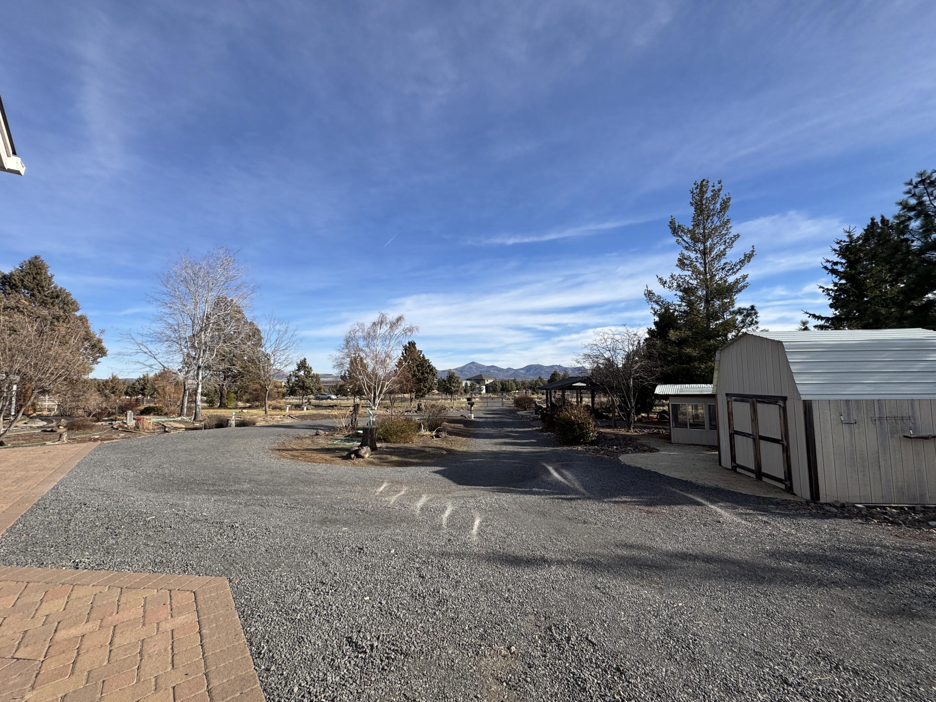 Terrebonne, Oregon, 97760, United States, 3 Bedrooms Bedrooms, ,2 BathroomsBathrooms,Residential,For Sale,2009315