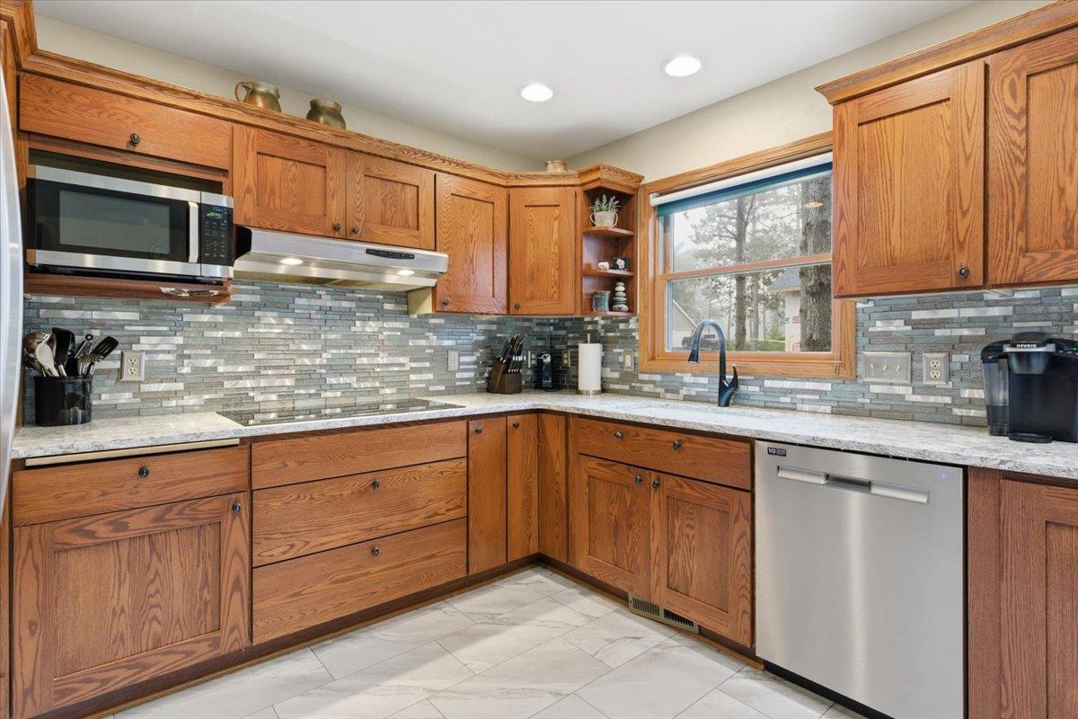 New Richmond, Wisconsin, 54017, United States, 4 Bedrooms Bedrooms, ,1 BathroomBathrooms,Residential,For Sale,1985079