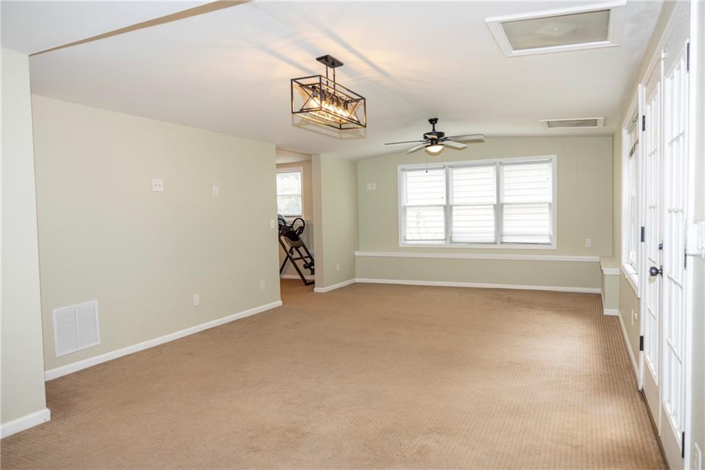 Suwanee, Georgia, 30024, United States, 5 Bedrooms Bedrooms, ,4 BathroomsBathrooms,Residential,For Sale,2005954