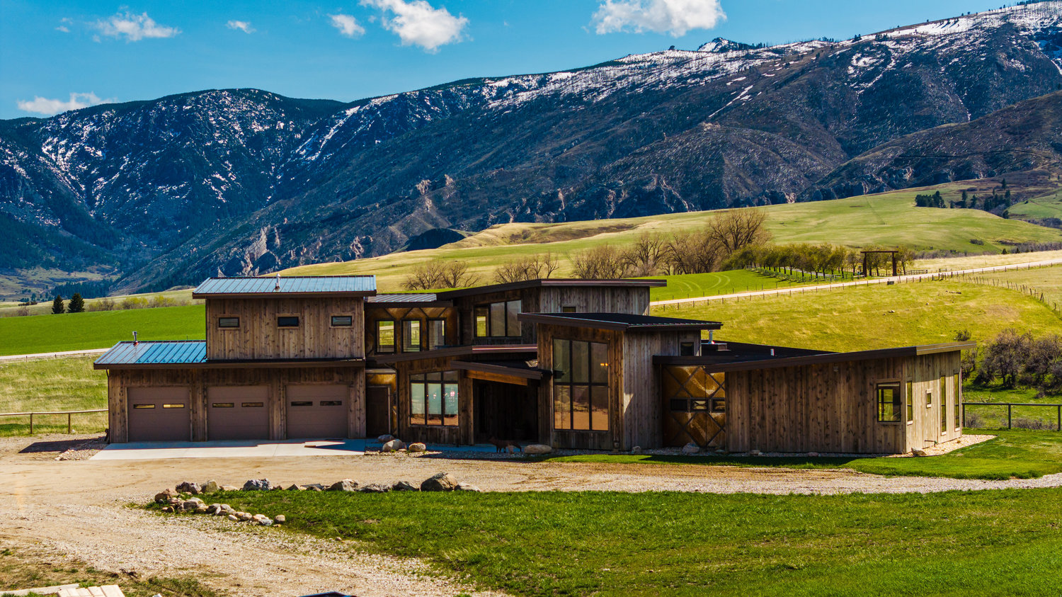 Big Horn, Wyoming, 82833, United States, 3 Bedrooms Bedrooms, ,3 BathroomsBathrooms,Residential,For Sale,1798273