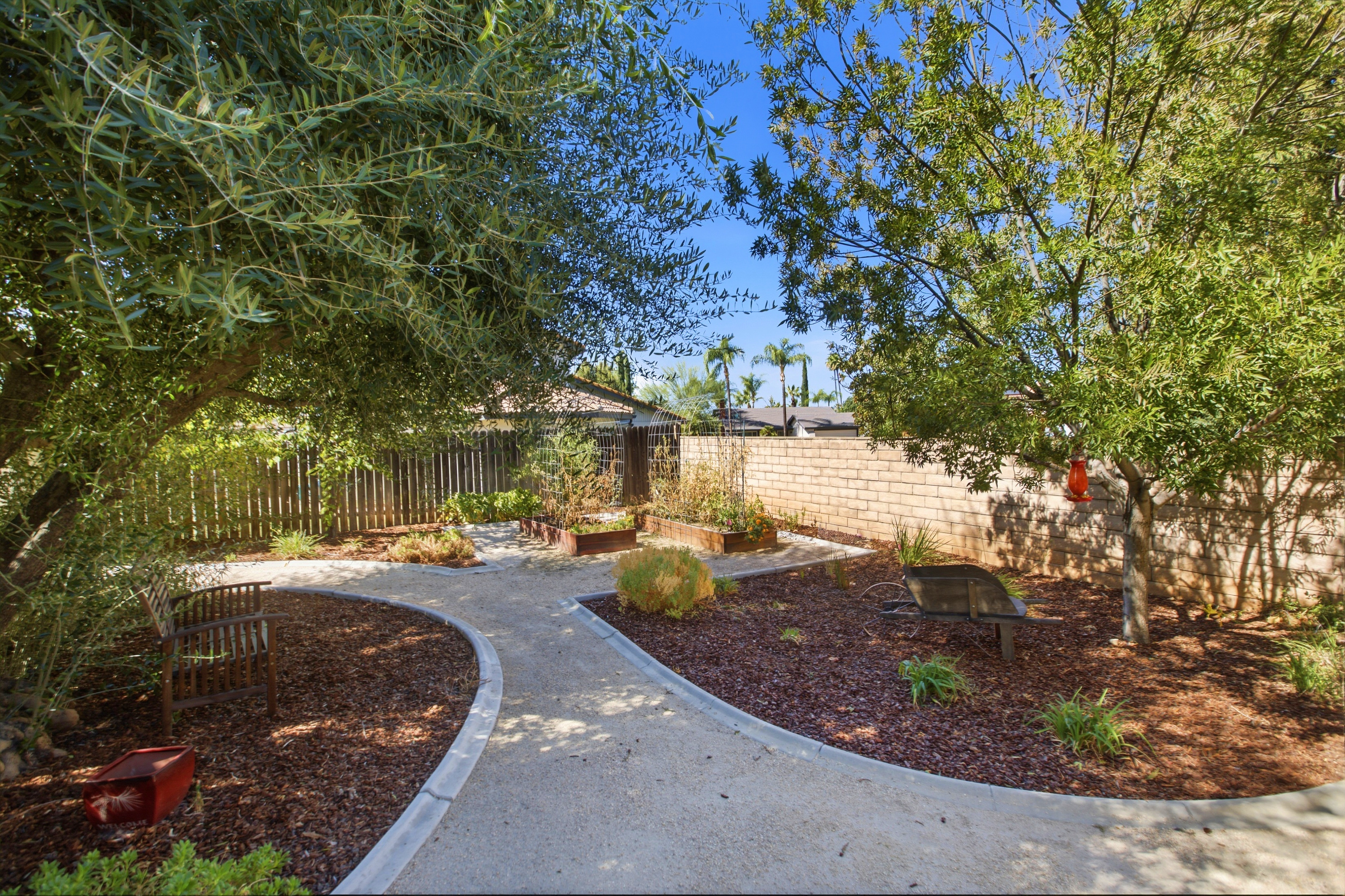  1418 Diamond Court, Redlands, CA 92374 - 物件實景