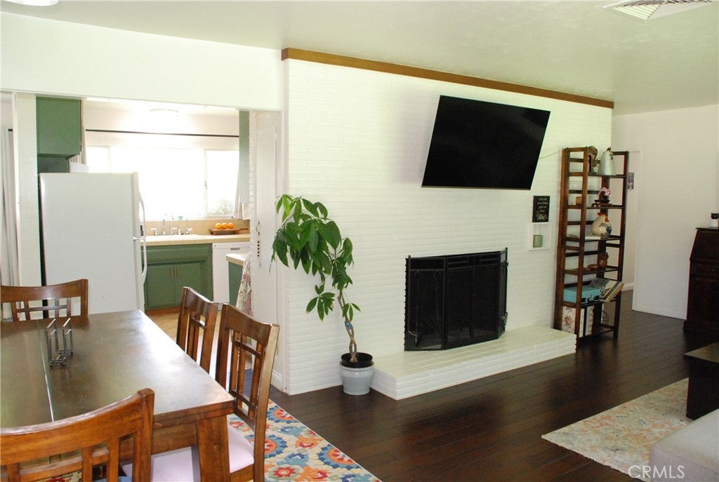 Redlands, California, 92373, United States, 3 Bedrooms Bedrooms, ,Residential,For Sale,1870678