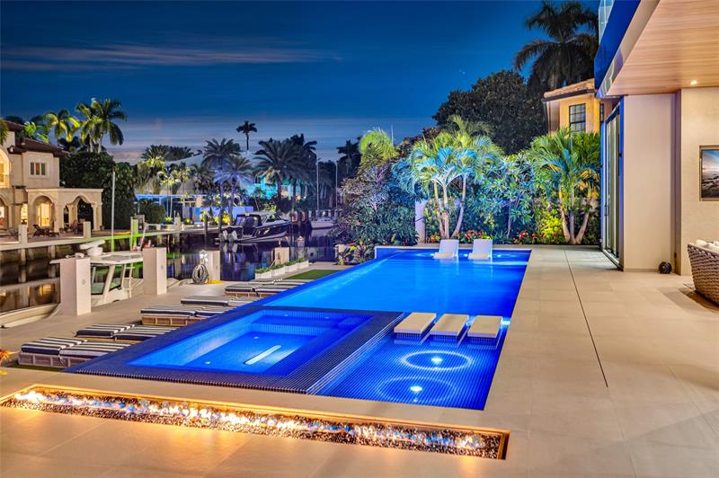 Fort Lauderdale, Florida, 33301, United States, 5 Bedrooms Bedrooms, ,8 BathroomsBathrooms,Residential,For Sale,1971363