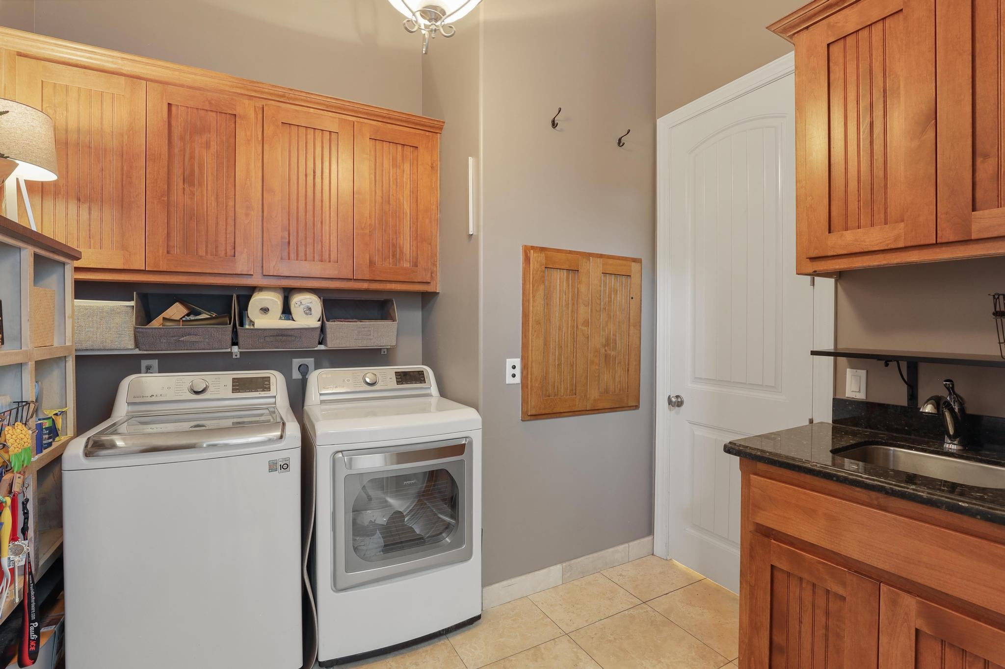 Payson, Arizona, 85541, United States, 4 Bedrooms Bedrooms, ,2 BathroomsBathrooms,Residential,For Sale,1913797