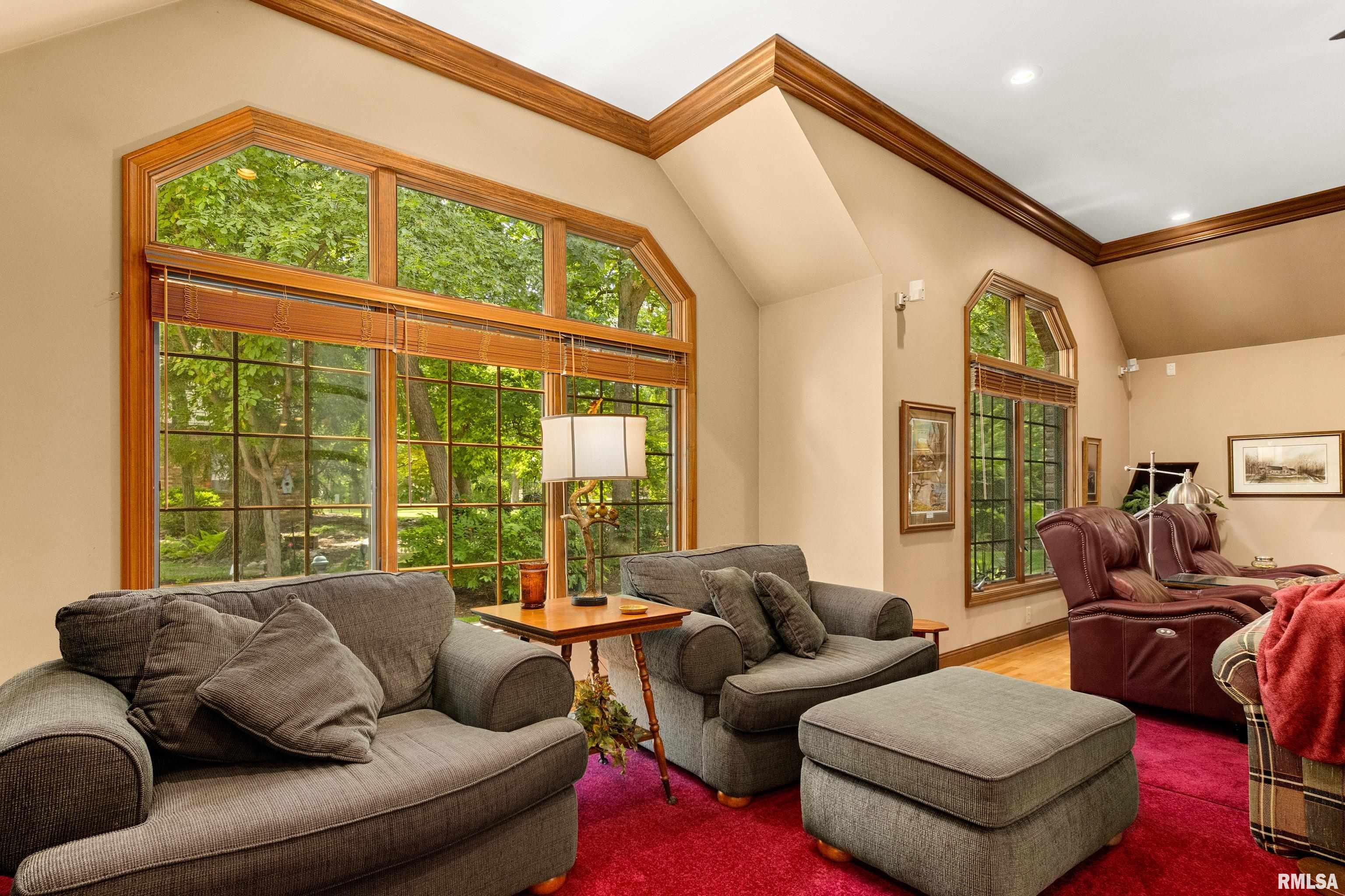 Dunlap, Illinois, 61525, United States, 5 Bedrooms Bedrooms, ,4 BathroomsBathrooms,Residential,For Sale,1942150