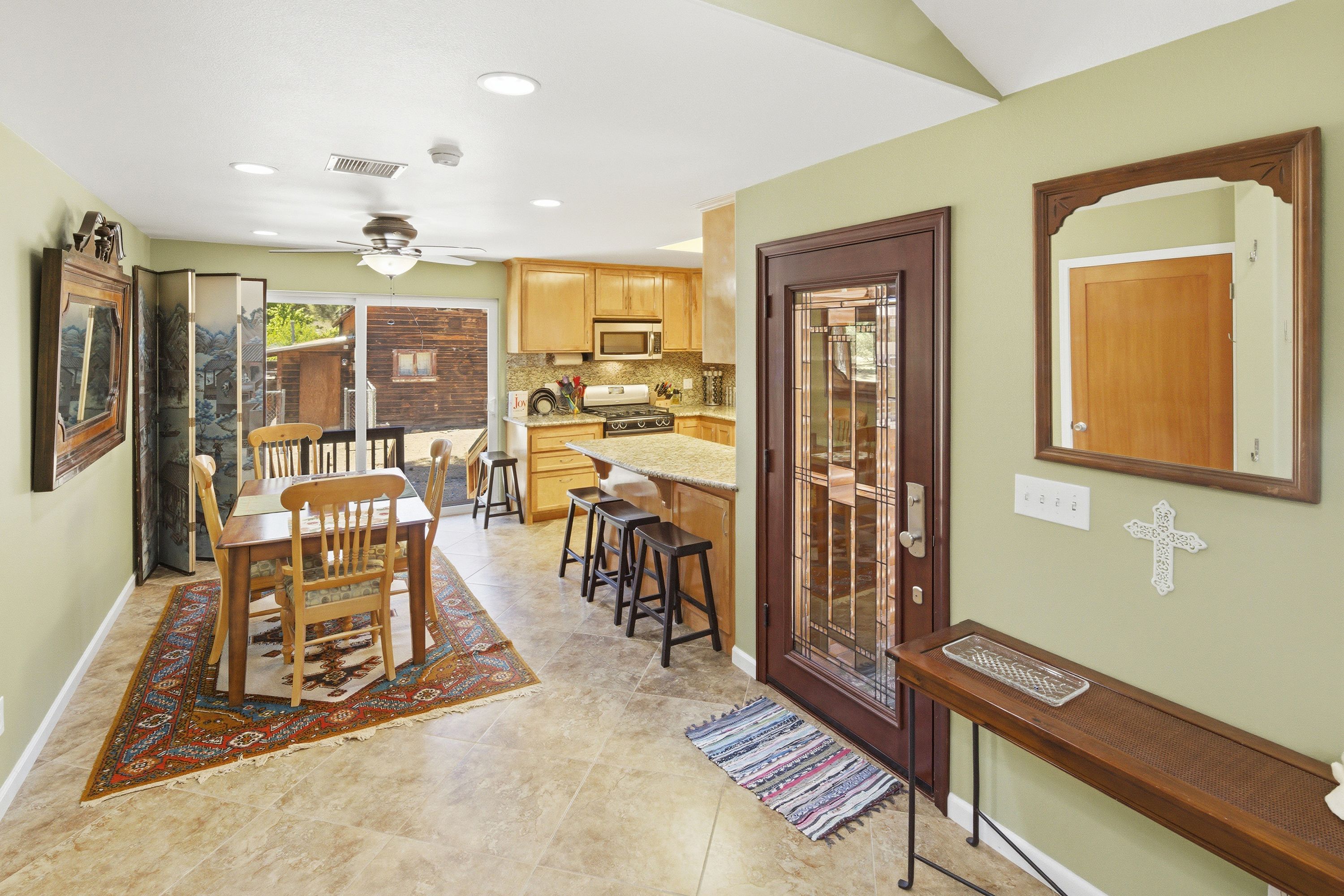  39201 Starview Lane, Big Bear Lake, CA 92315 - 物件實景