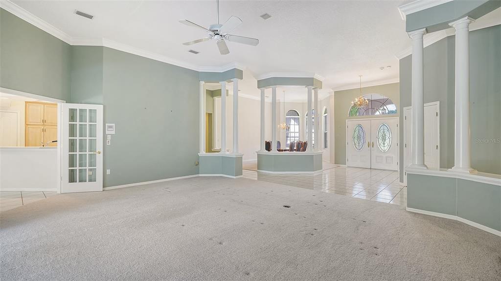 Sarasota, Florida, 34241, United States, 4 Bedrooms Bedrooms, ,4 BathroomsBathrooms,Residential,For Sale,1827785