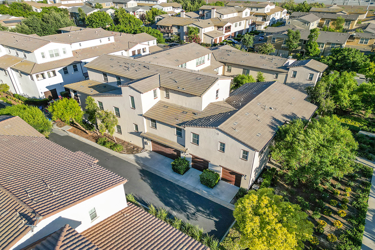 Ontario, California, 91761, United States, 2 Bedrooms Bedrooms, ,2 BathroomsBathrooms,Residential,For Sale,1928466