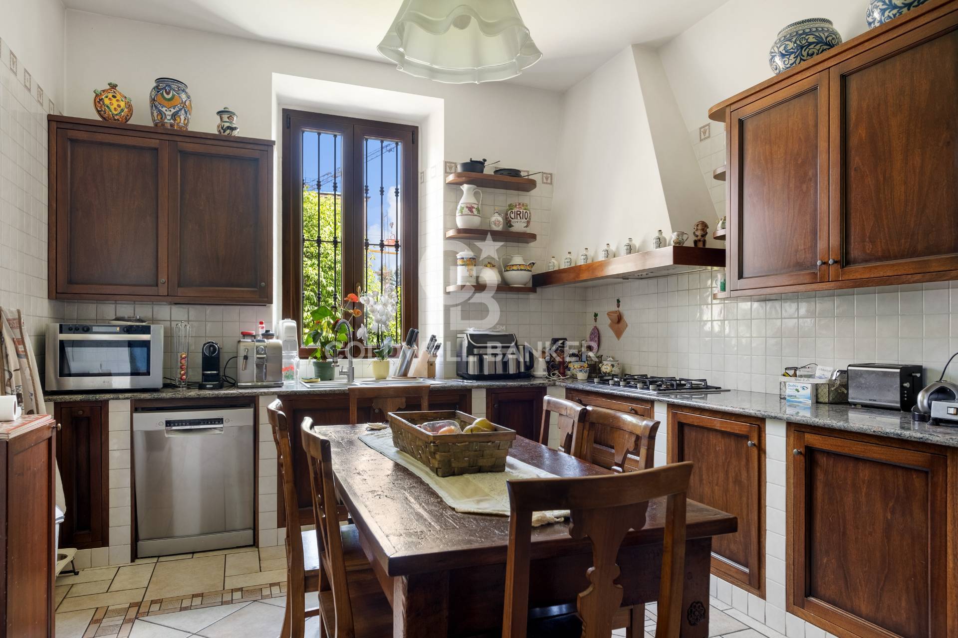 Sesto Calende, Varese, 21018, IT, 6 Bedrooms Bedrooms, ,5 BathroomsBathrooms,Residential,For Sale,1796878