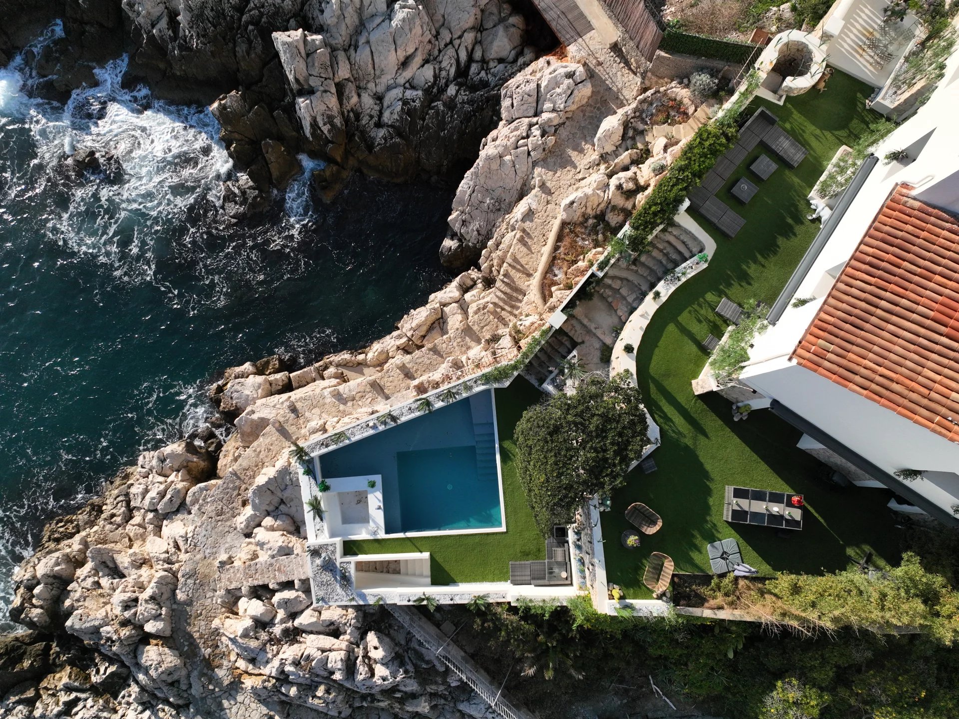 Nice, Provence-Alpes-Côte d’Azur, 06000, FR, 4 Bedrooms Bedrooms, ,6 BathroomsBathrooms,Residential,For Sale,1442773