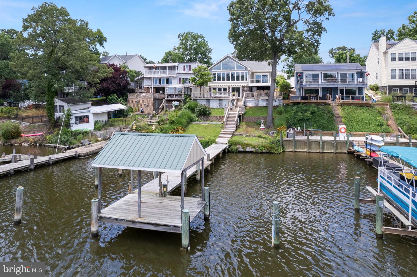 Glen Burnie, Maryland, 21060, United States, 2 Bedrooms Bedrooms, ,4 BathroomsBathrooms,Residential,For Sale,1867358