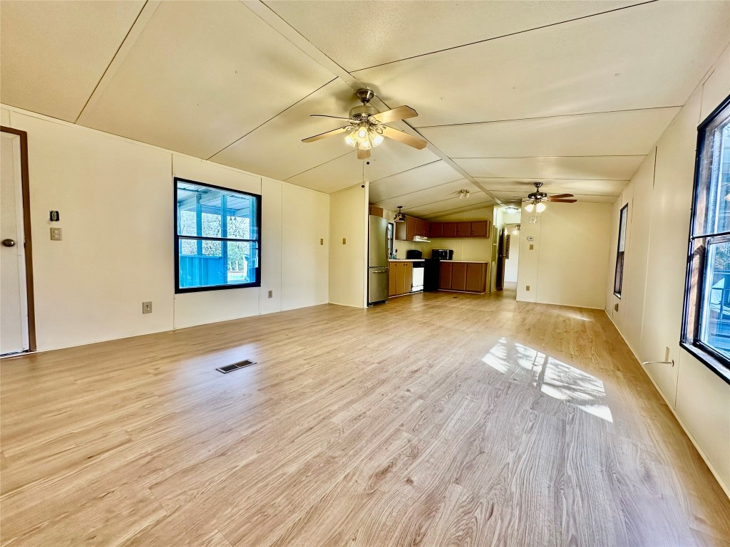 Lexington, Texas, 78947, United States, 3 Bedrooms Bedrooms, ,2 BathroomsBathrooms,Residential,For Sale,1804611
