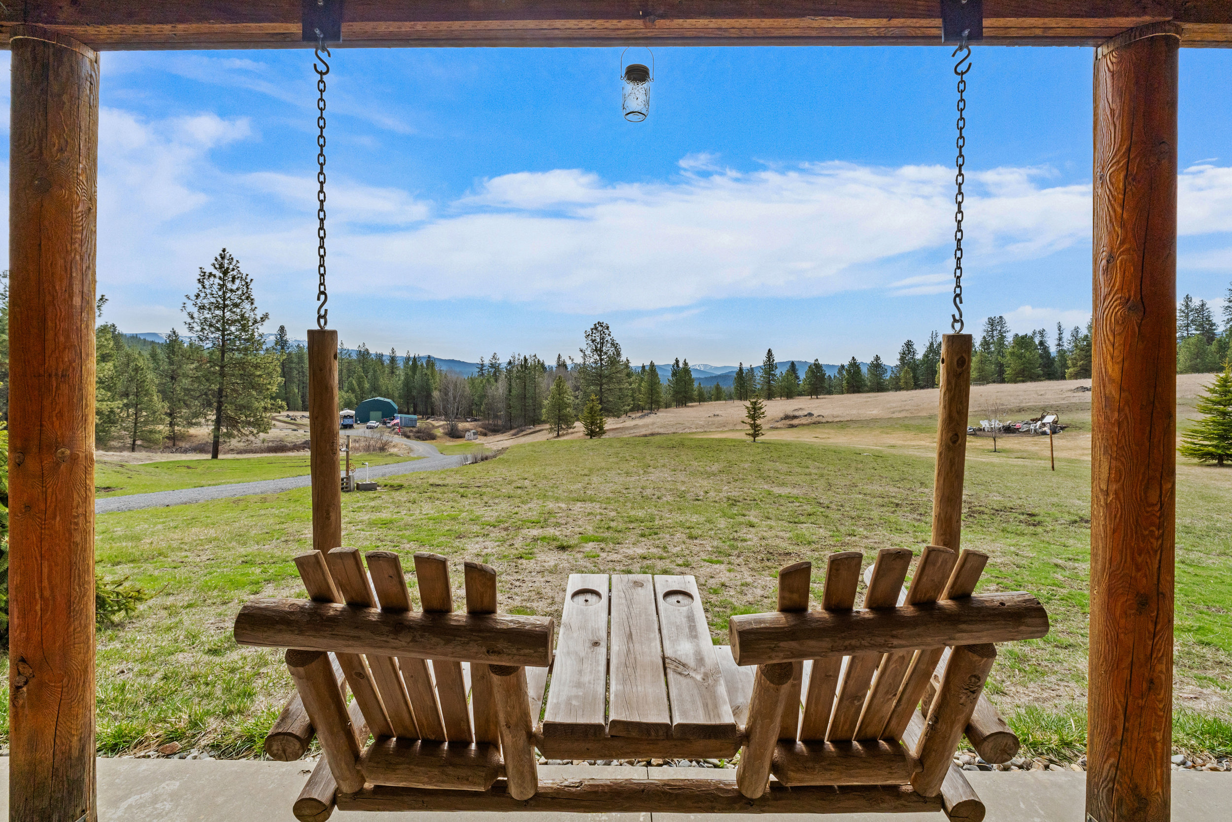 Colville, Washington, 99114, United States, 2 Bedrooms Bedrooms, ,3 BathroomsBathrooms,Residential,For Sale,1763209