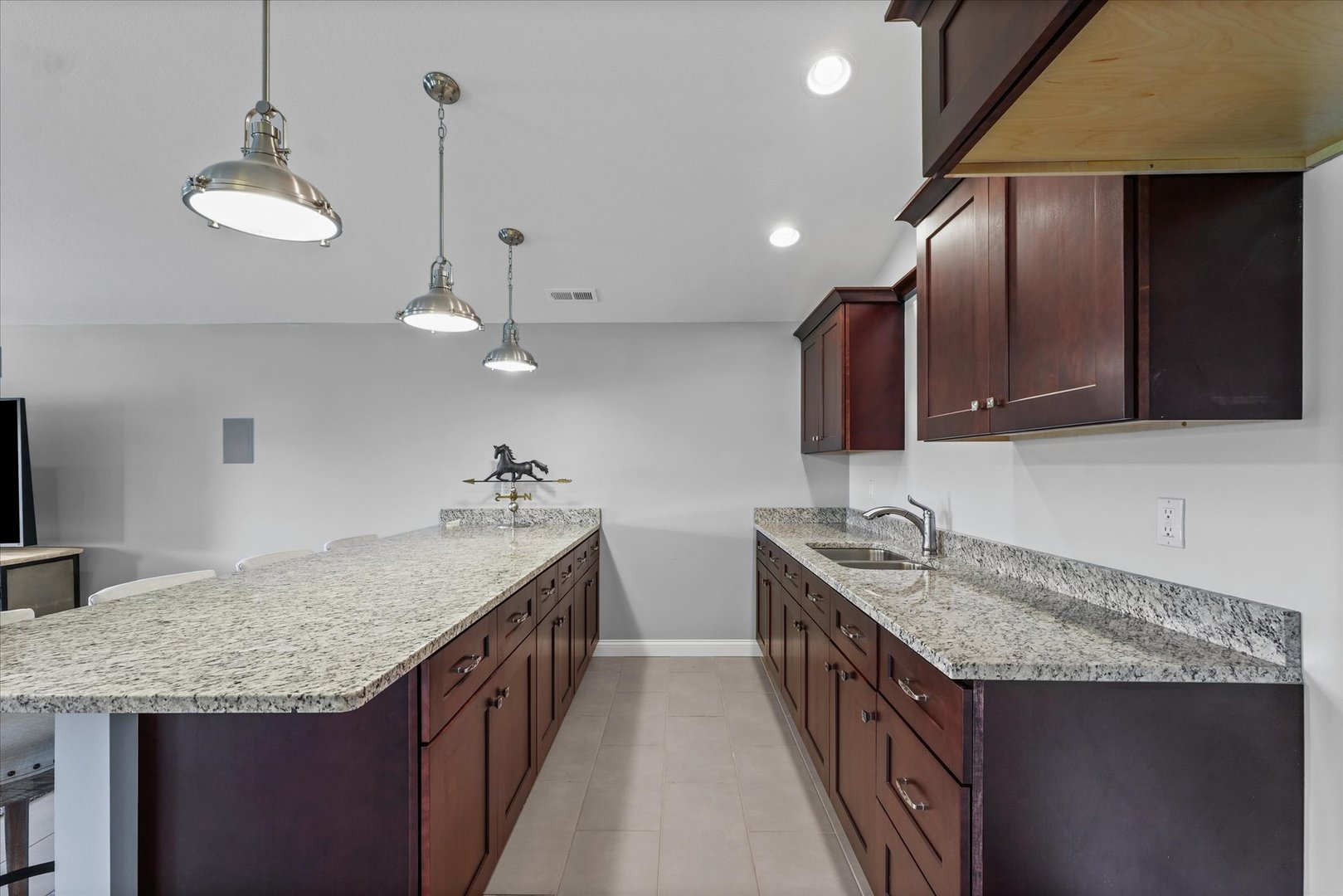 Sidney, Illinois, 61877, United States, 3 Bedrooms Bedrooms, ,2 BathroomsBathrooms,Residential,For Sale,1913394