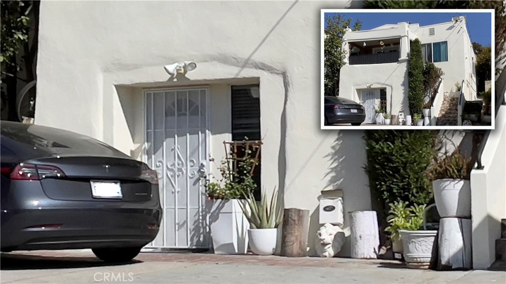 Los Angeles, California, 90065, United States, 3 Bedrooms Bedrooms, ,1 BathroomBathrooms,Residential,For Sale,1869381