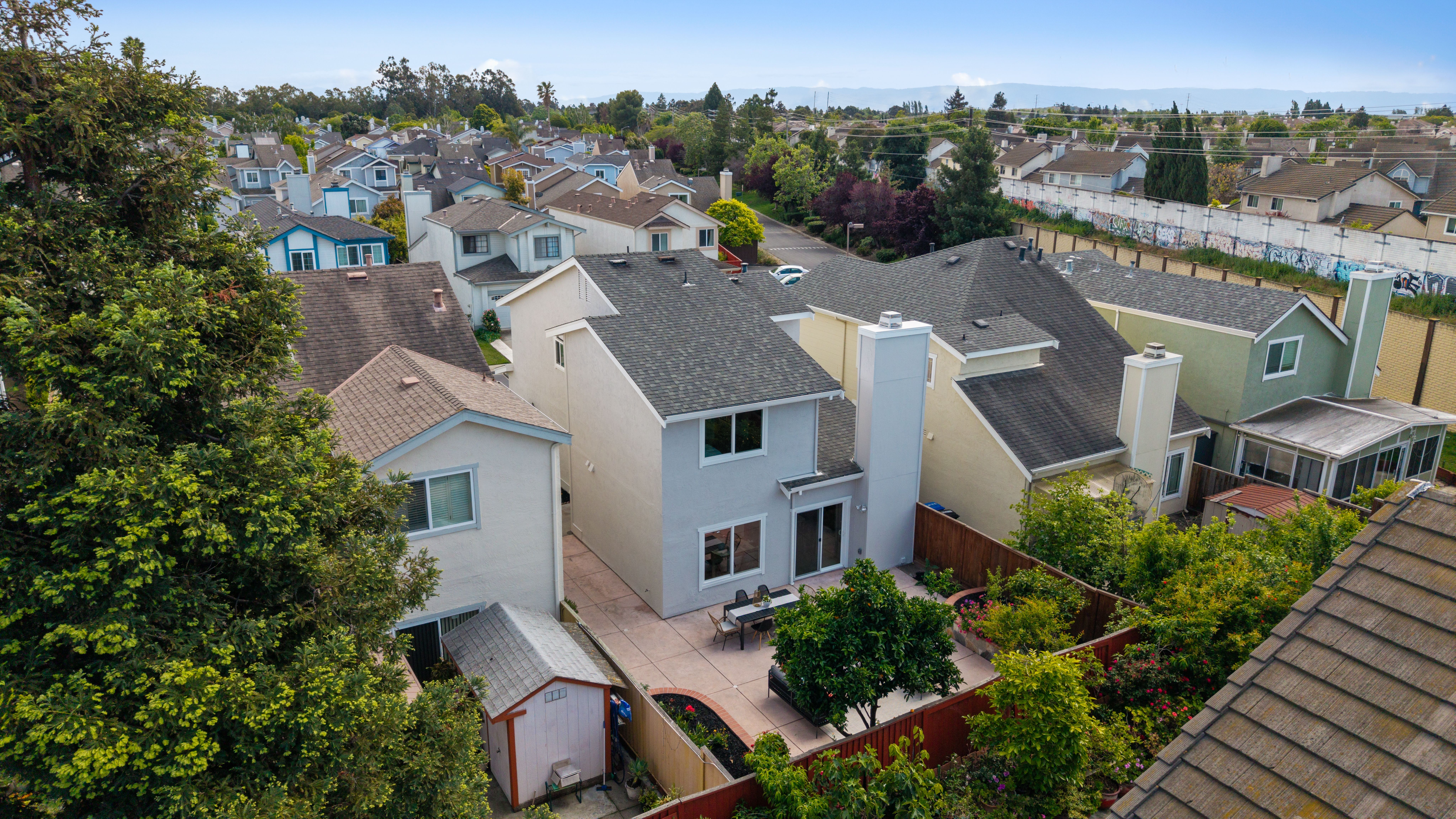  Designer-Appointed Forest Park Home with Seamless Indoor-Outdoor Living - 物件實景