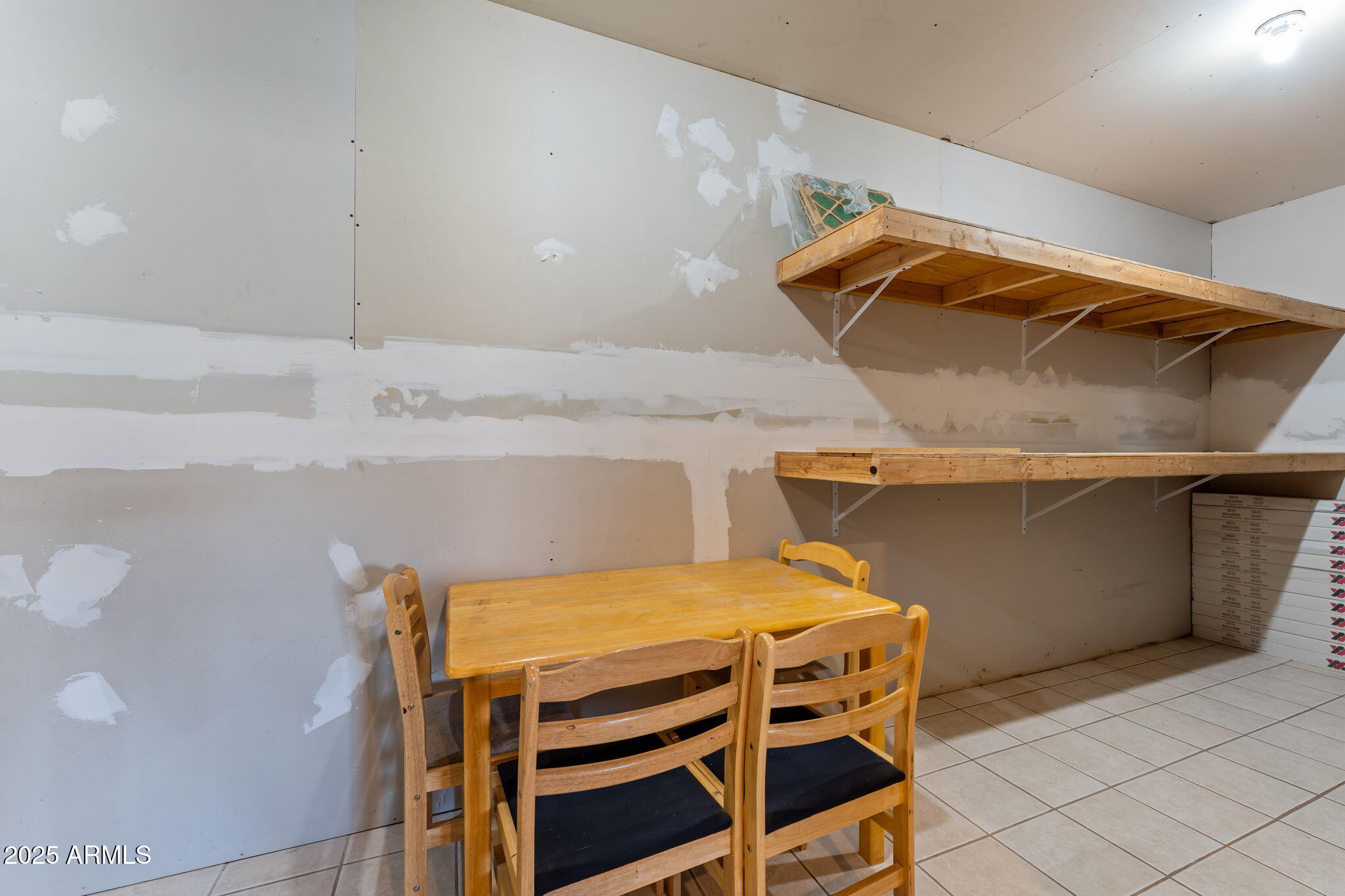 Morristown, Arizona, 85342, United States, 5 Bedrooms Bedrooms, ,4 BathroomsBathrooms,Residential,For Sale,1887145
