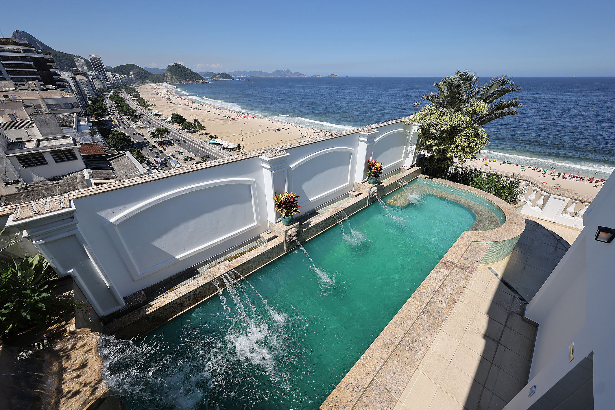  Triplex penthouse with oceanfront views on Avenida Atlântica - 物件實景
